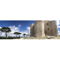 Picture Italy Castel del monte 2024-09 101 - City Sights Castel del monte