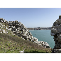 Picture France Crozon Pen Hir 2026-04 98 - Monument Pen Hir