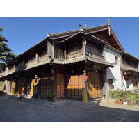 Picture China Lijiang 2026-01 95 - Hotel Pools Lijiang