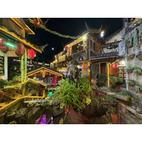 Picture China Lijiang 2026-01 749 - Shopping Lijiang