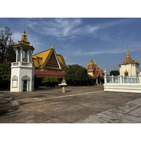 Picture Cambodia Phnom Penh Royal Palace 2024-01 52 - Night Royal Palace
