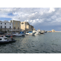 Picture Italy Trani 2024-09 123 - Waterfalls Trani