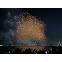 Picture Thailand Pattaya Fireworks 2024-12 84 - Waterfall Fireworks