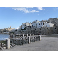 Picture Italy Vieste 2024-09 95 - Shopping Vieste