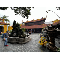Picture Vietnam Hanoi Tran Quoc Pagoda 2024-01 9 - Transport Tran Quoc Pagoda