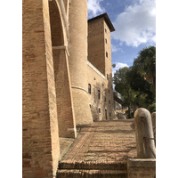 Picture Italy Urbino 2024-09 160 - Transport Urbino