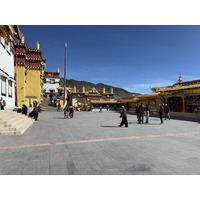 Picture China Shangri La 2026-01 260 - Streets Shangri La
