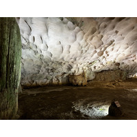 Picture Vietnam Ha Long Bay Sung Sot Cave 2024-01 11 - Streets Sung Sot Cave