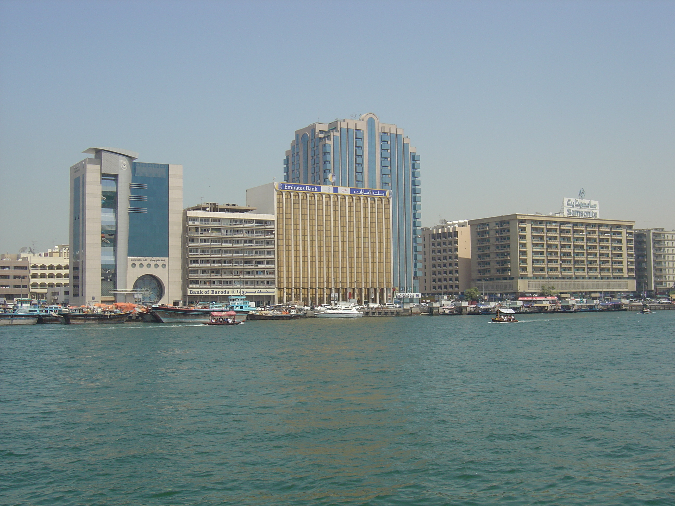 รูปถ่าย สหรัฐอาหรับเอมิเรตส์(United Arab Emirates) ดูไบ(Dubai) 2005-03 99