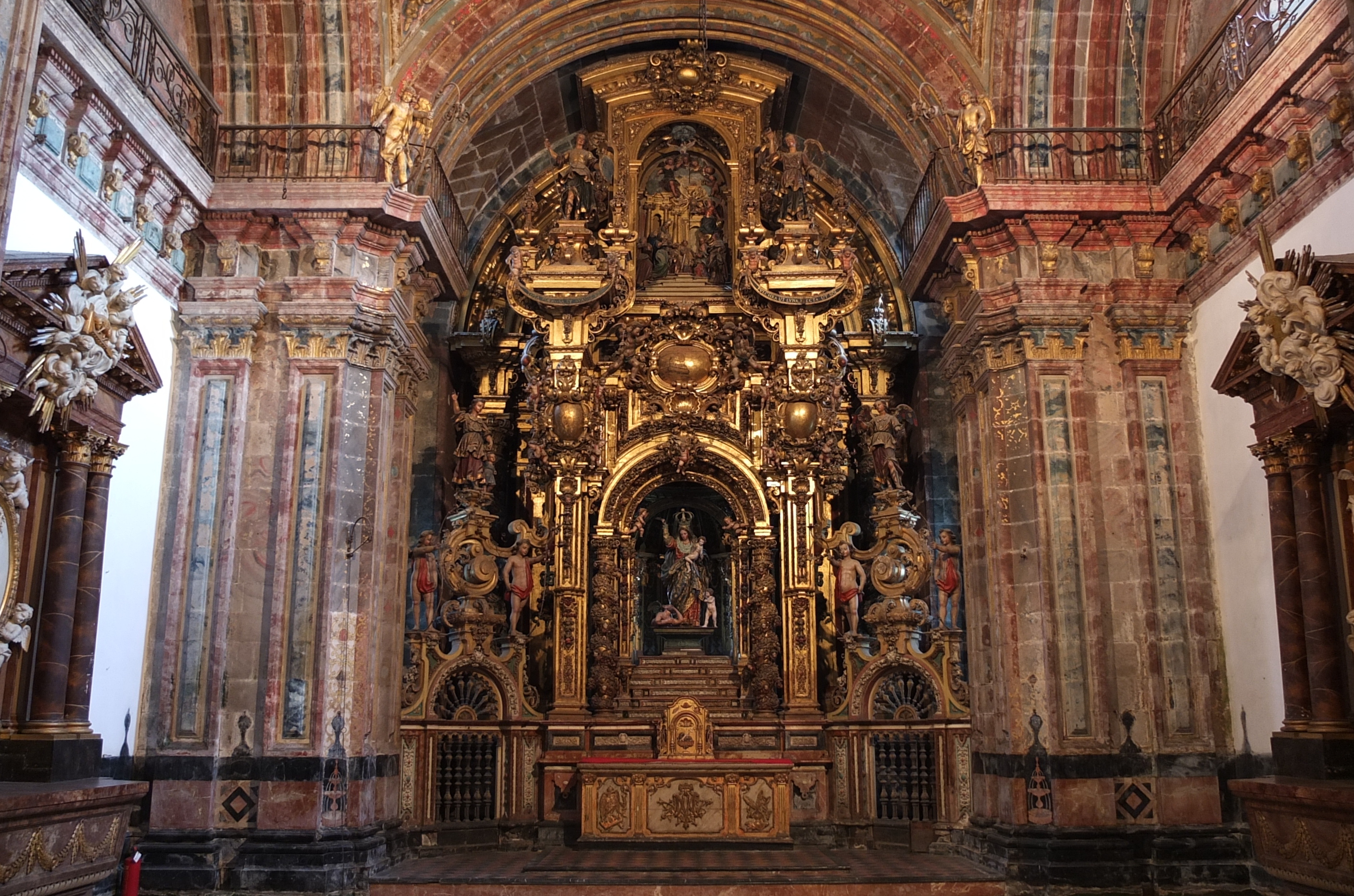 รูปถ่าย สเปน(Spain) ซานเตียโกเดกอมโปสเตลา(Santiago de Compostela) 2013-01 8