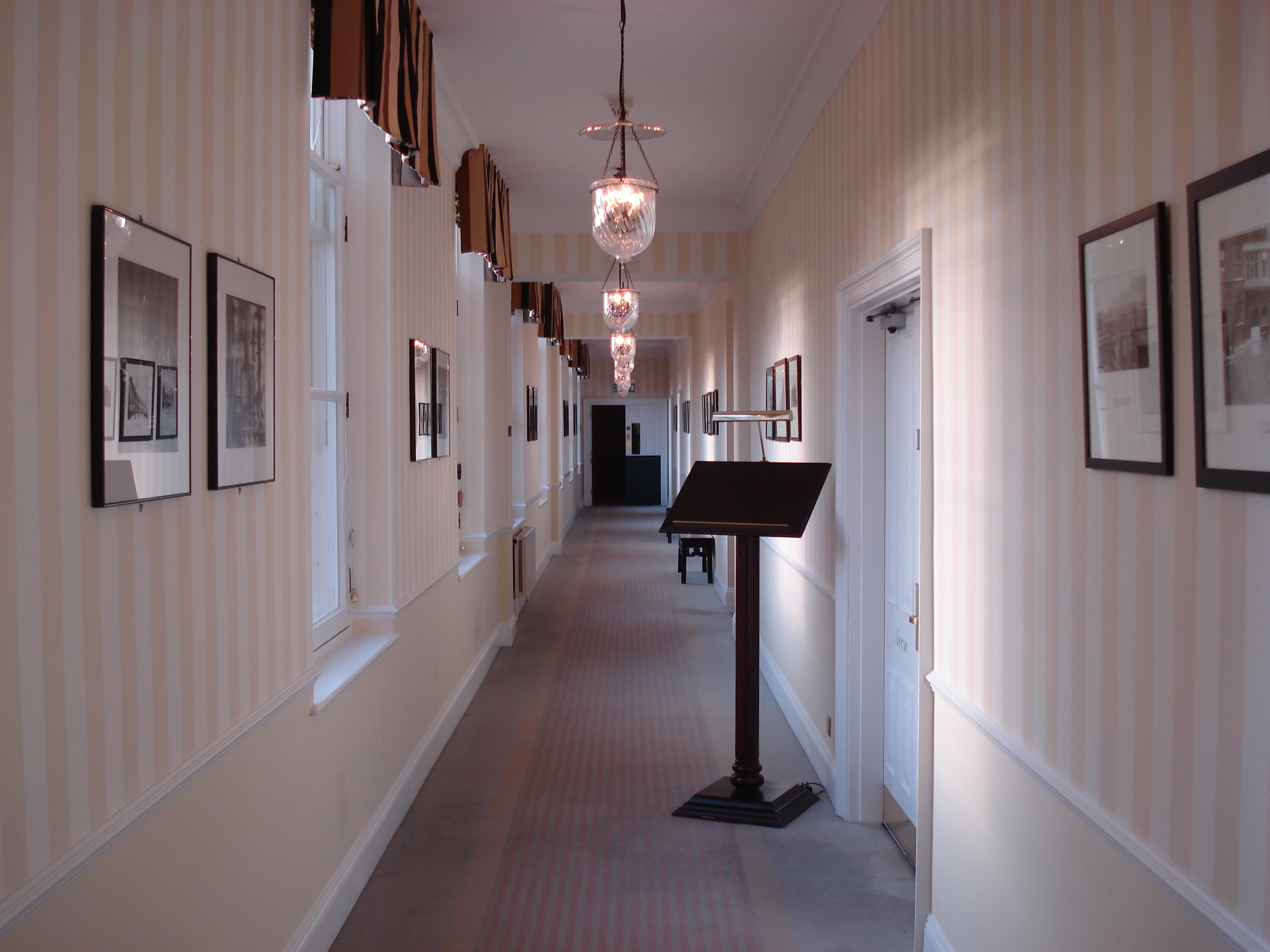 รูปถ่าย อังกฤษ(United Kingdom) บาธ(Bath) โรงแรมแมกโดนัลด์ สปา(MacDonald Spa Hotel) 2006-05 11