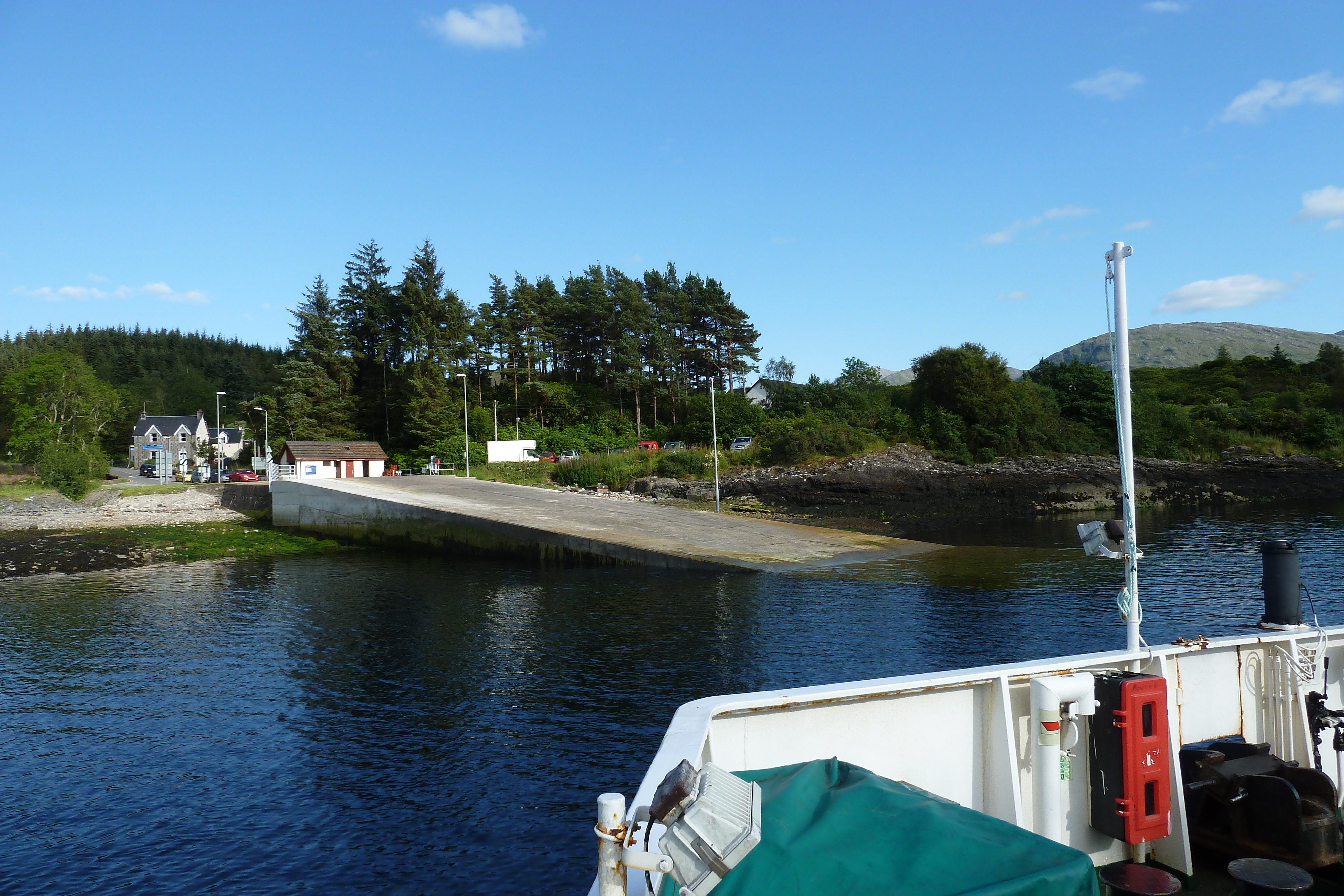 รูปถ่าย อังกฤษ(United Kingdom) สกอตแลนด์(Scotland) ทะเลสาบลอคลินนี(Loch Linnhe) 2011-07 9