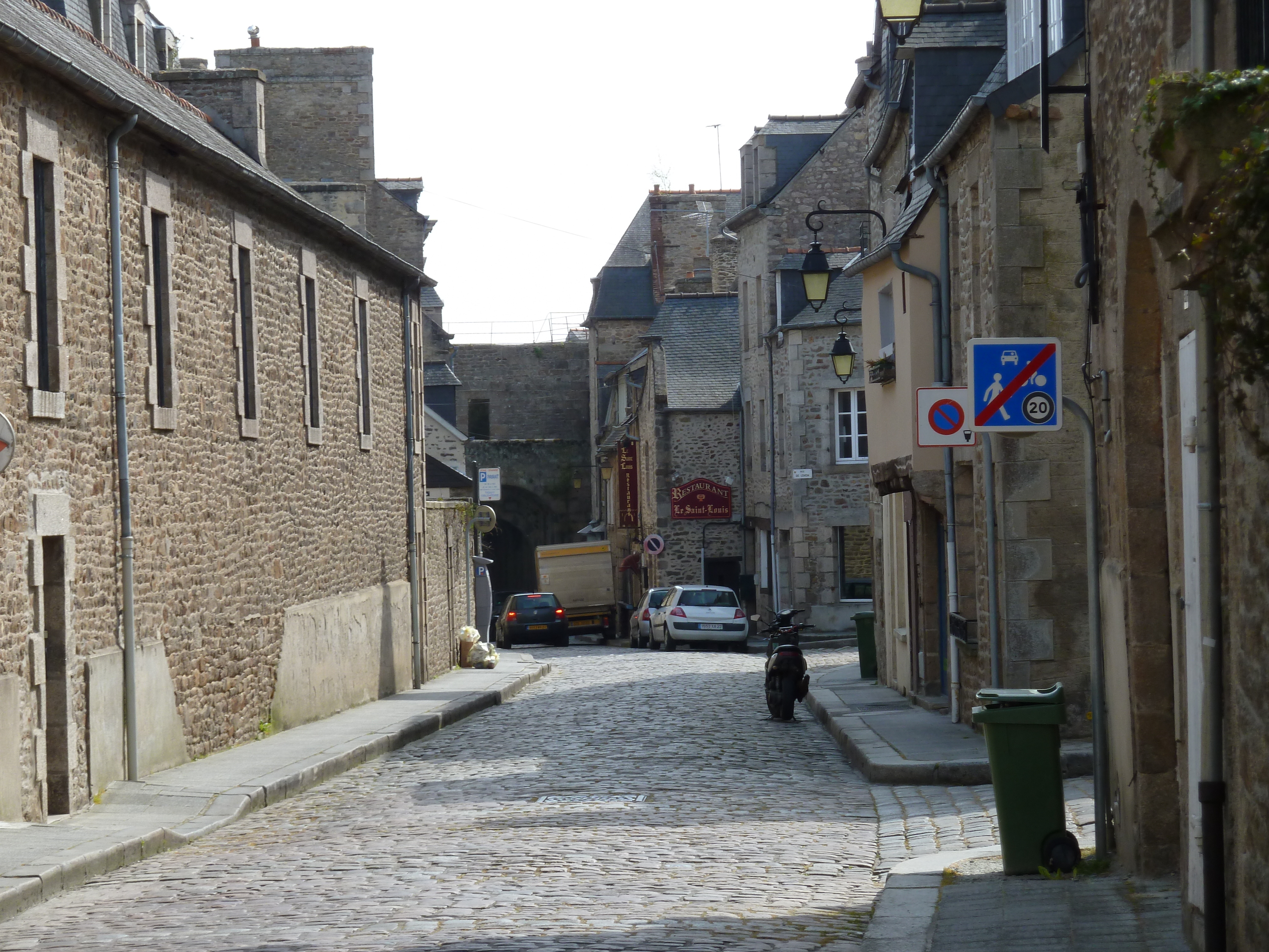 รูปถ่าย ฝรั่งเศส(France) ดีน็อง(Dinan) 2010-04 19