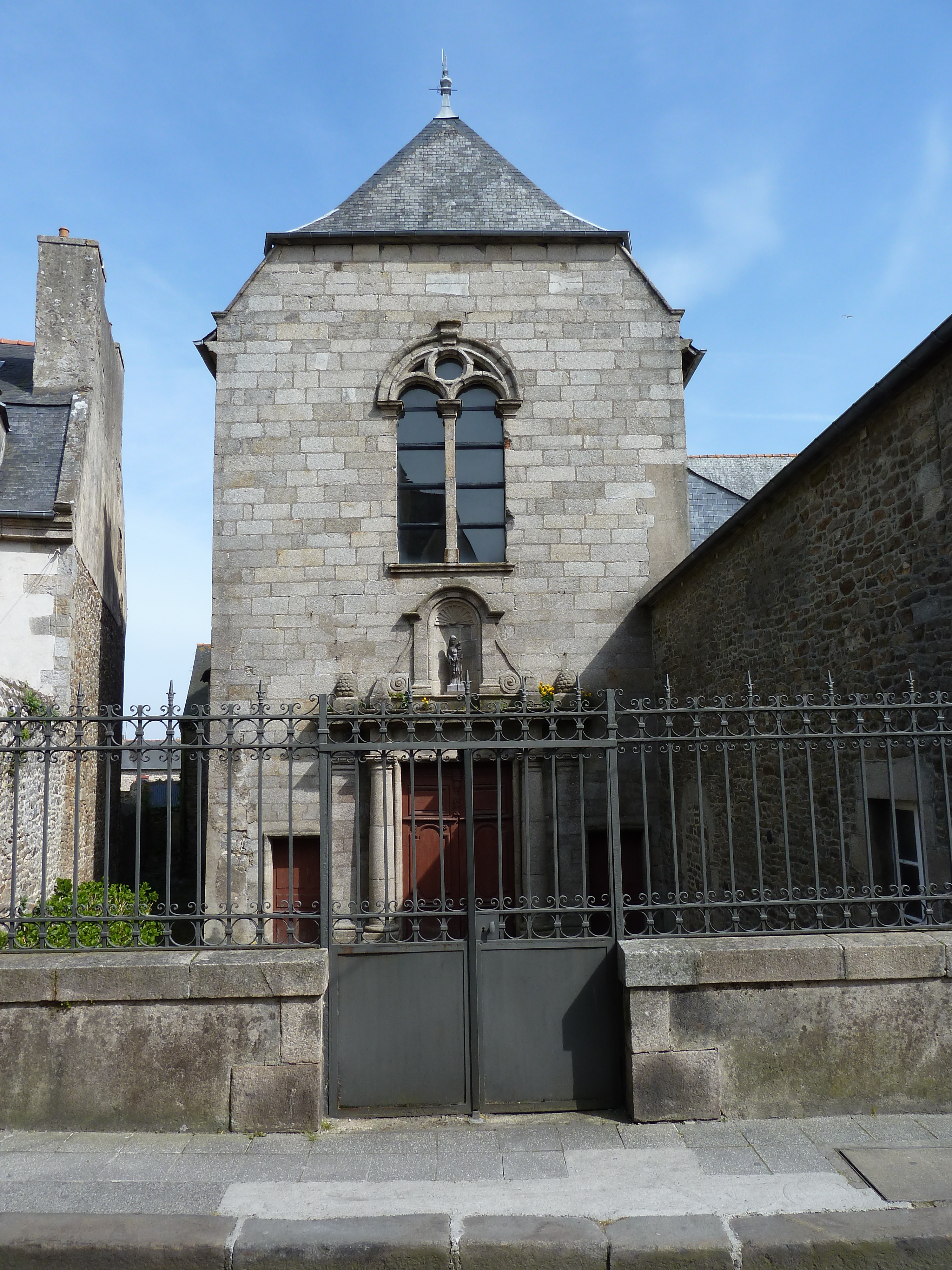รูปถ่าย ฝรั่งเศส(France) ดีน็อง(Dinan) 2010-04 14