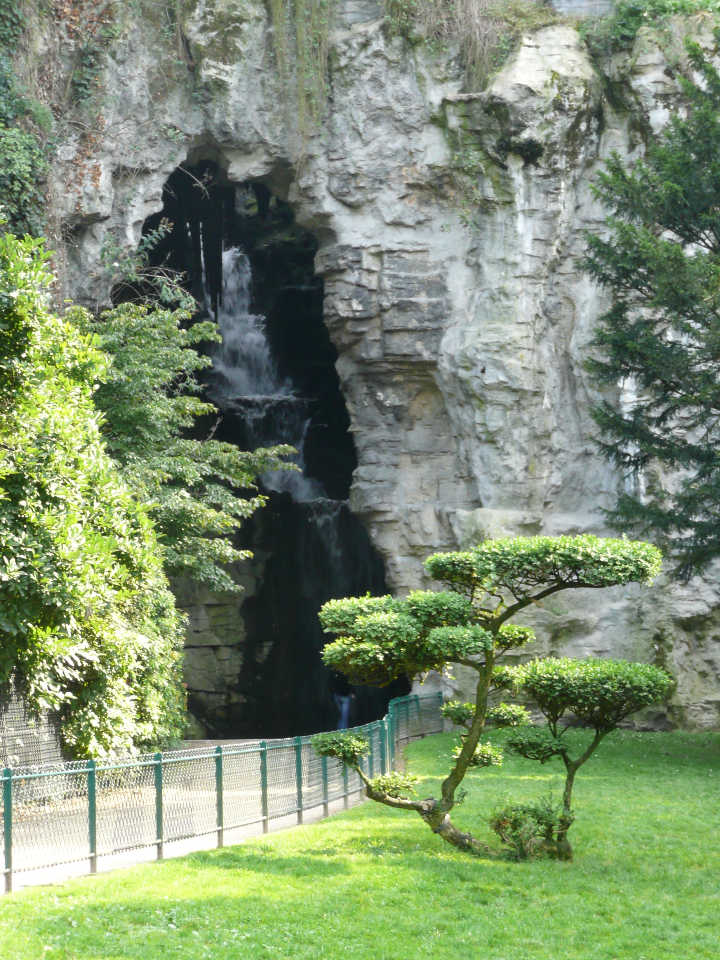 รูปถ่าย ฝรั่งเศส(France) ปารีส(Paris) สวนบุต-โชมง(Parc des Buttes Chaumont) 2007-08 272