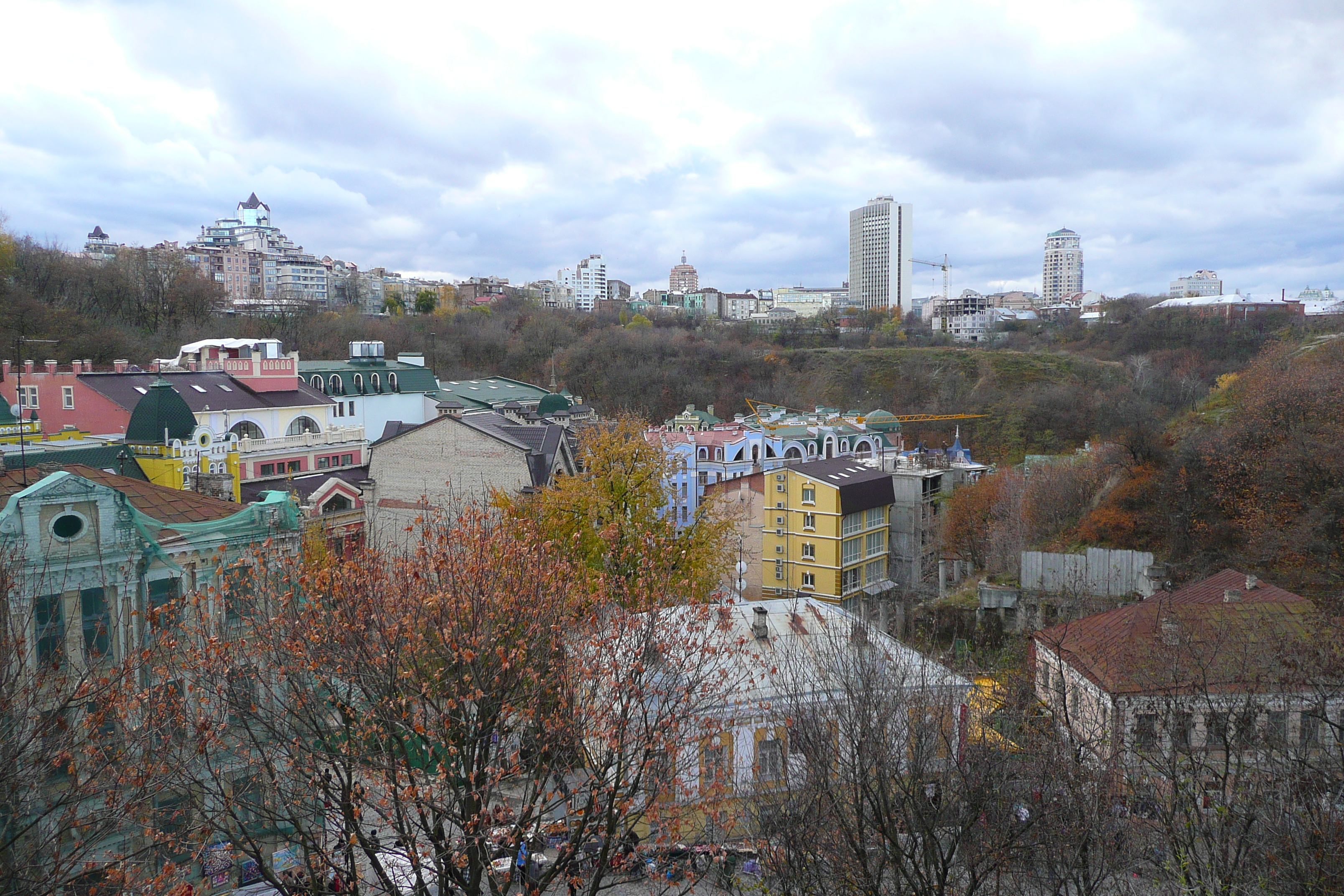 รูปถ่าย ยูเครน(Ukraine) เคียฟ(Kiev) ปอดิลด้านตะวันตก(Podil West) 2007-11 15