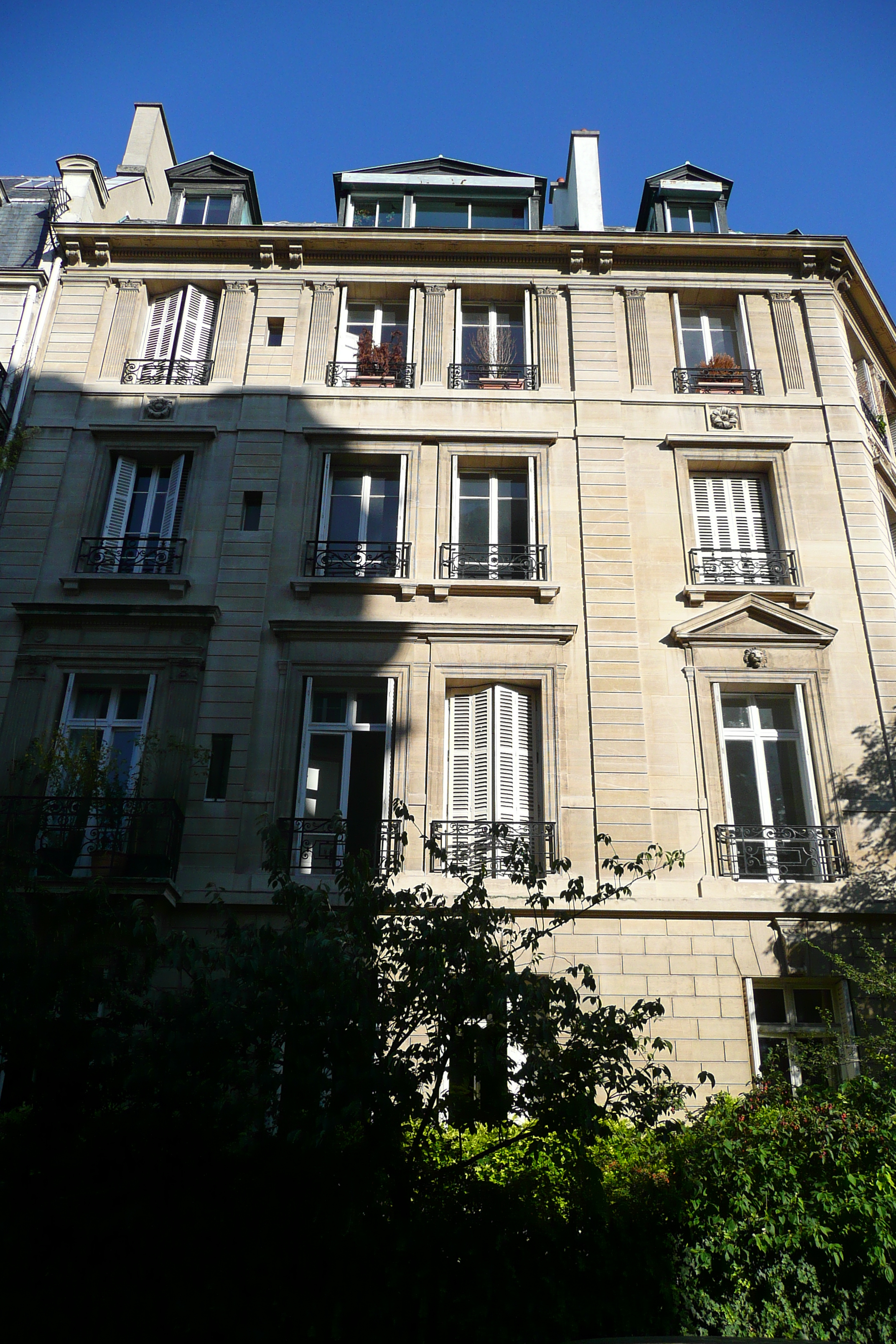 รูปถ่าย ฝรั่งเศส(France) ปารีส(Paris) คุ้มที่ 8(8th Arrondissement) ถนนแร็มบรันต์(Rue Rembrandt) 2007-09 32