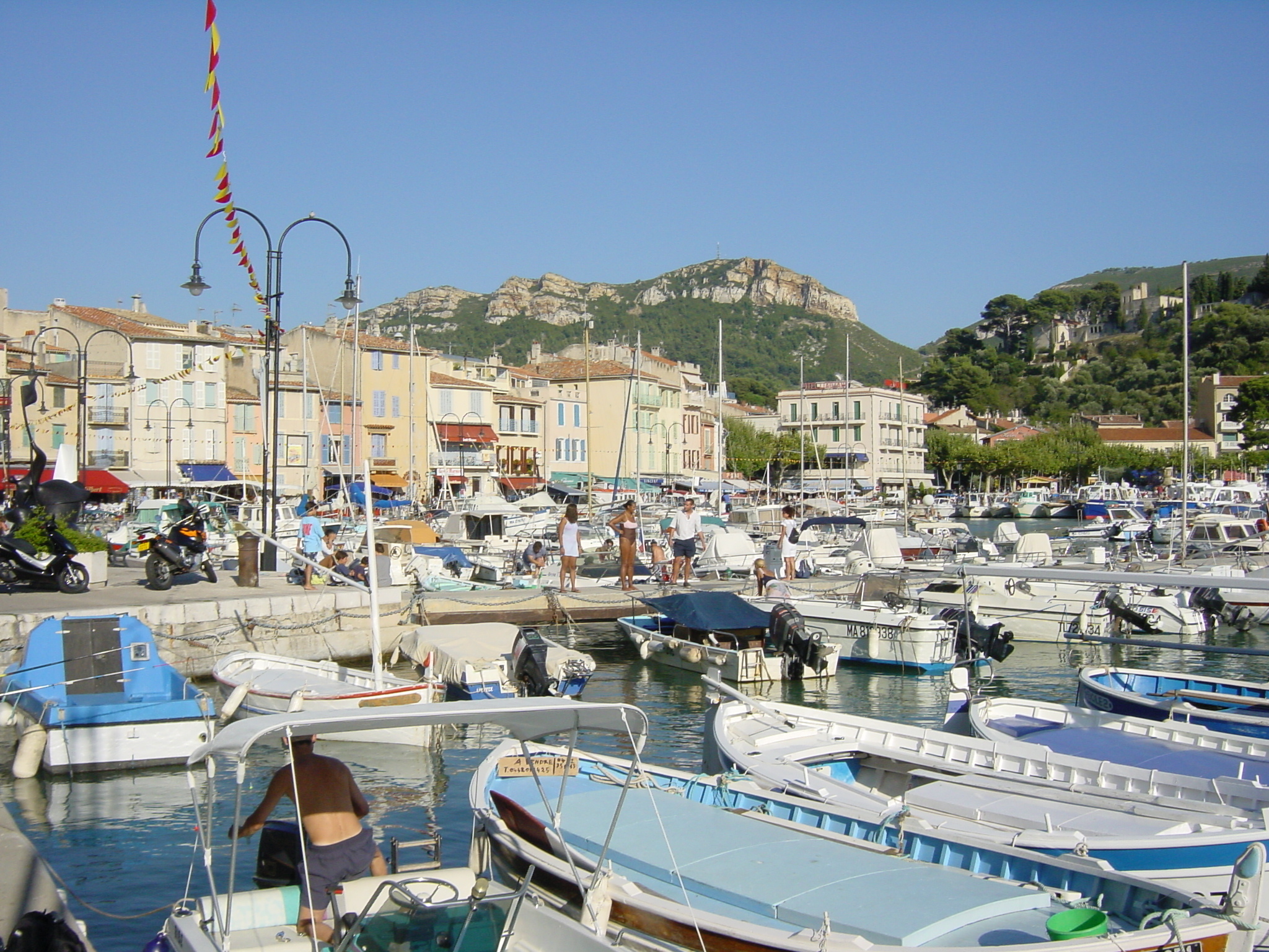 รูปถ่าย ฝรั่งเศส(France) กาซี(Cassis) 2002-08 2
