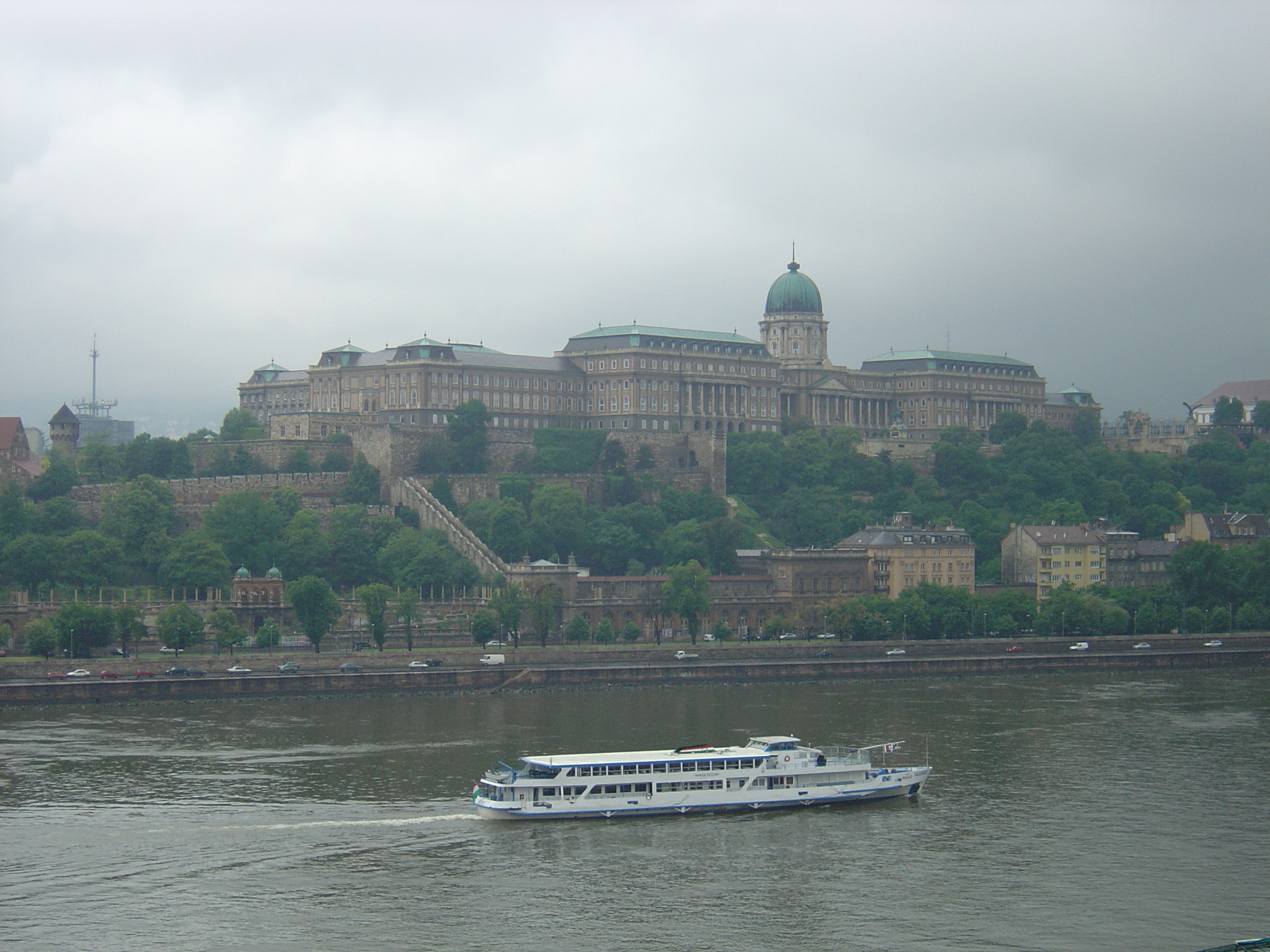 รูปถ่าย ฮังการี(Hungary) บูดาเปสต์(Budapest) 2004-05 413