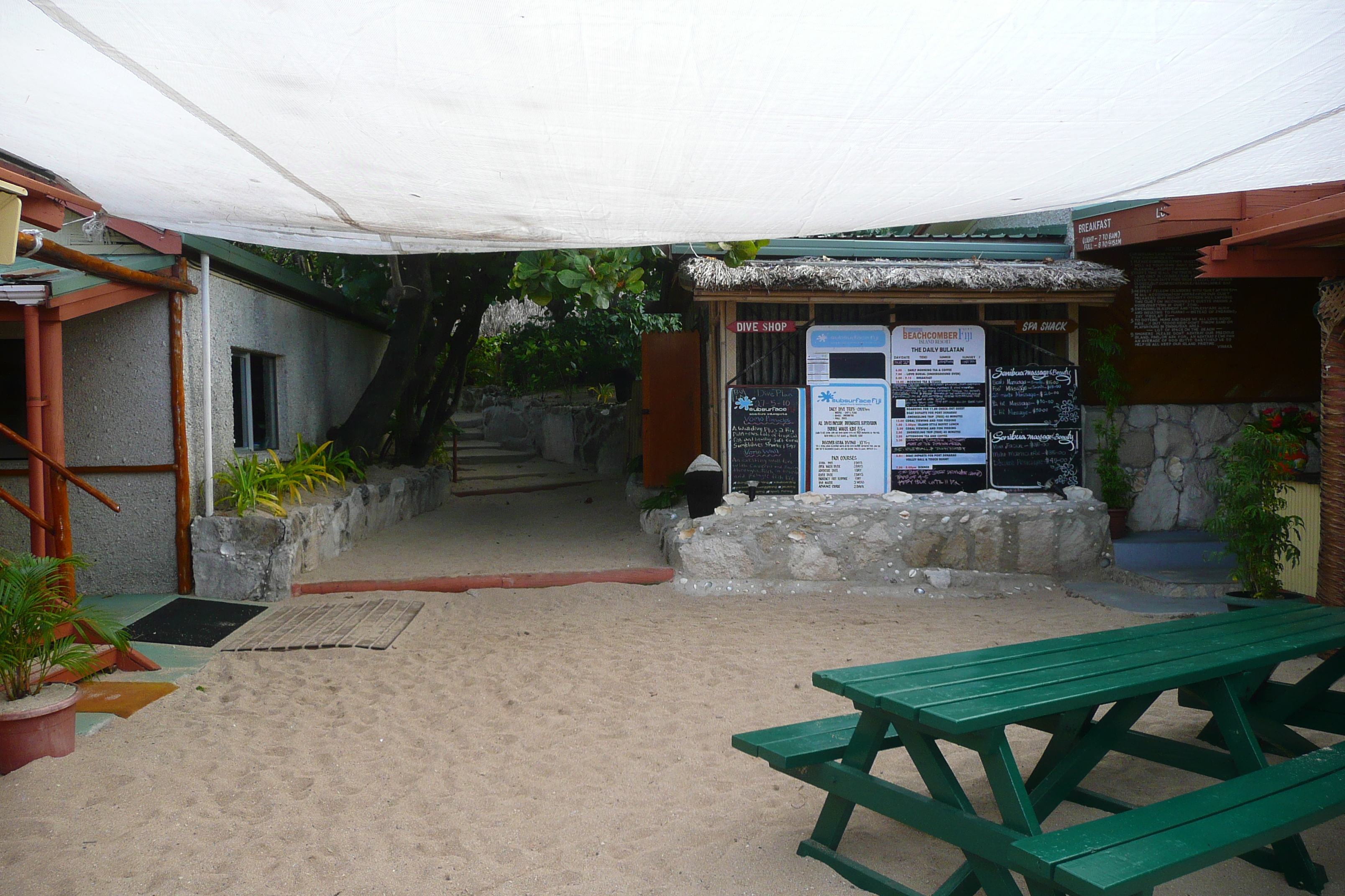 รูปถ่าย ฟิจิ(Fiji) เกาะบีชโคมเบอร์(Beachcomber Island) 2010-05 4