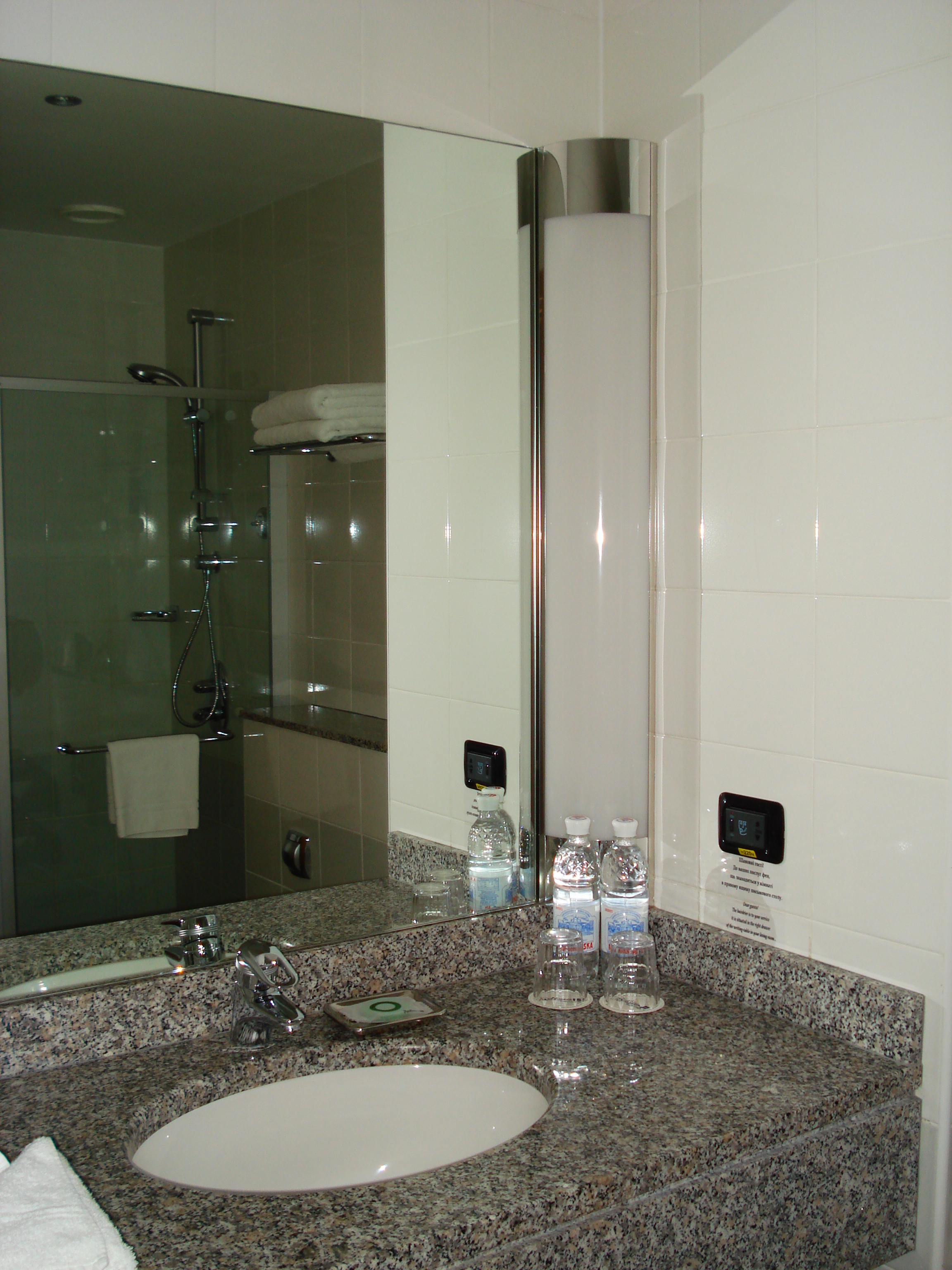 รูปถ่าย ยูเครน(Ukraine) เคียฟ(Kiev) โรงแรมแรดิสัน เคียฟ(Radisson Kiev Hotel) 2007-03 10