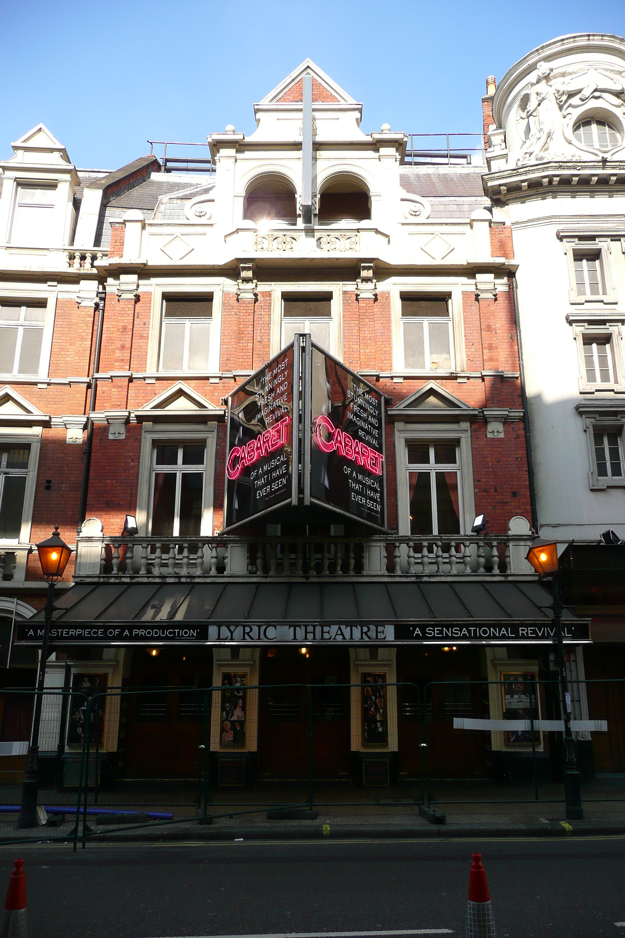 รูปถ่าย อังกฤษ(United Kingdom) ลอนดอน(London) ถนนแชฟตส์เบอรี(Shaftesbury Avenue) 2007-09 64