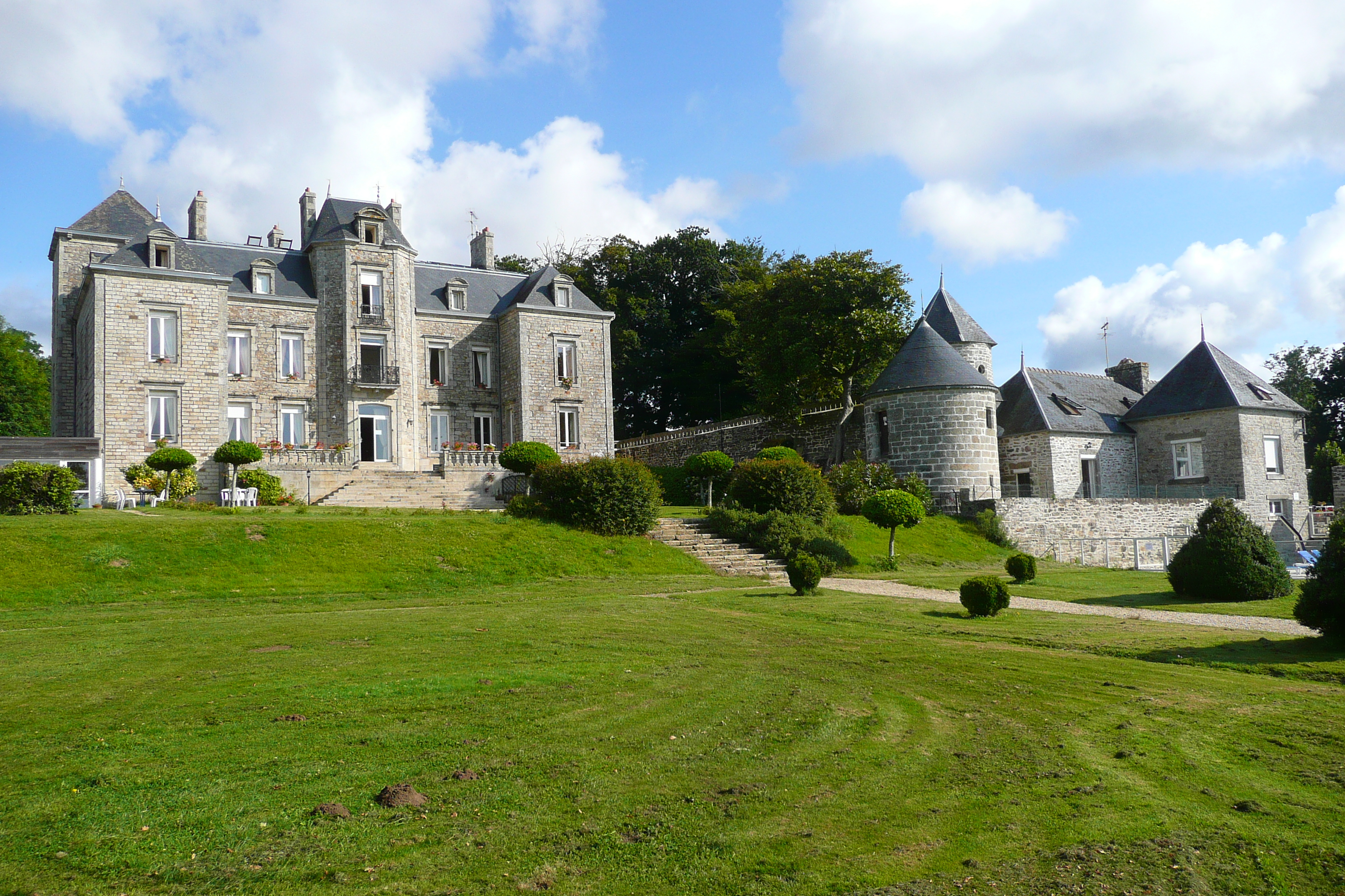 รูปถ่าย ฝรั่งเศส(France) โรงแรมคฤหาสน์แกร์อูแอล(Kerhuel Manor Hotel) 2008-07 22
