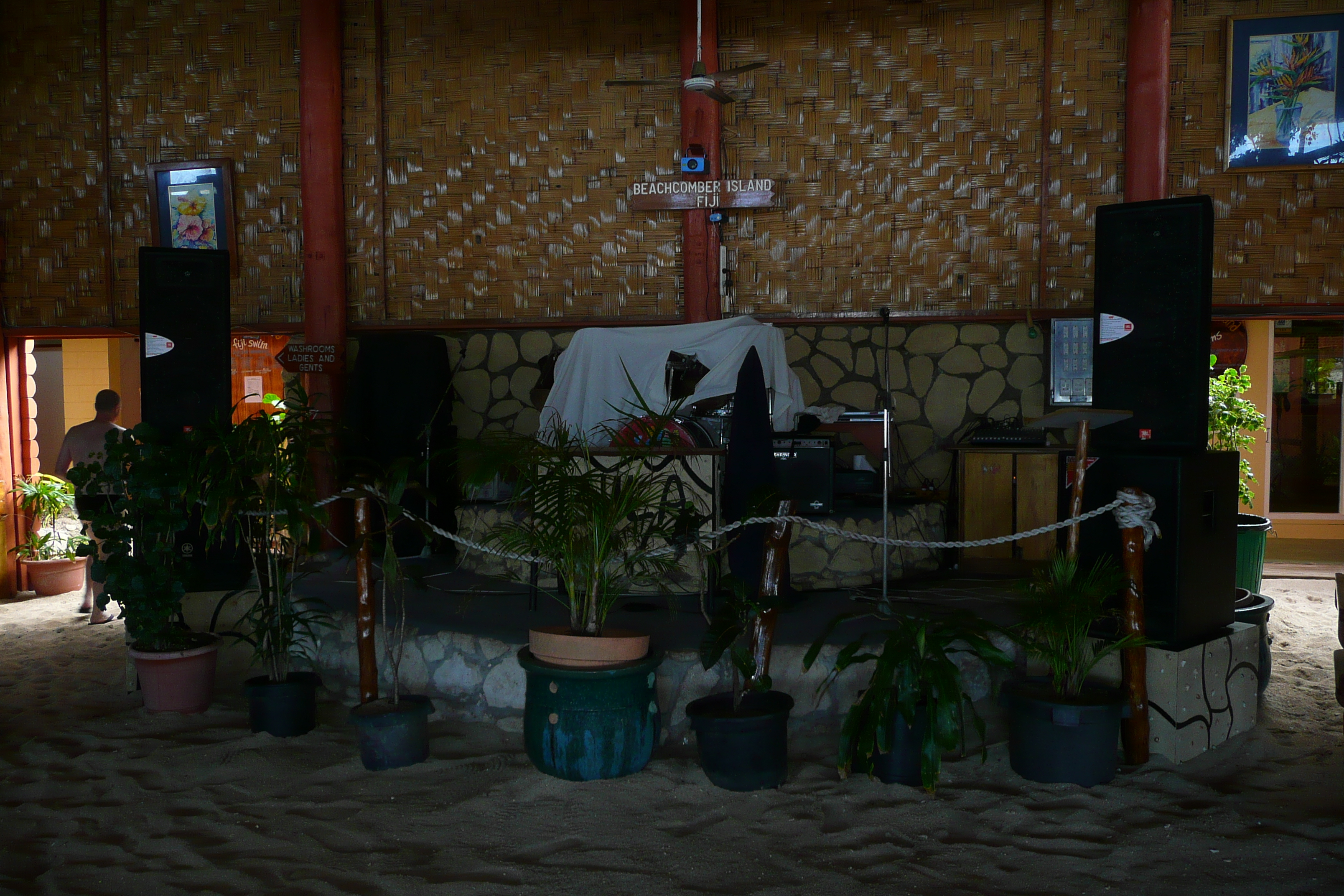 รูปถ่าย ฟิจิ(Fiji) เกาะบีชโคมเบอร์(Beachcomber Island) 2010-05 21