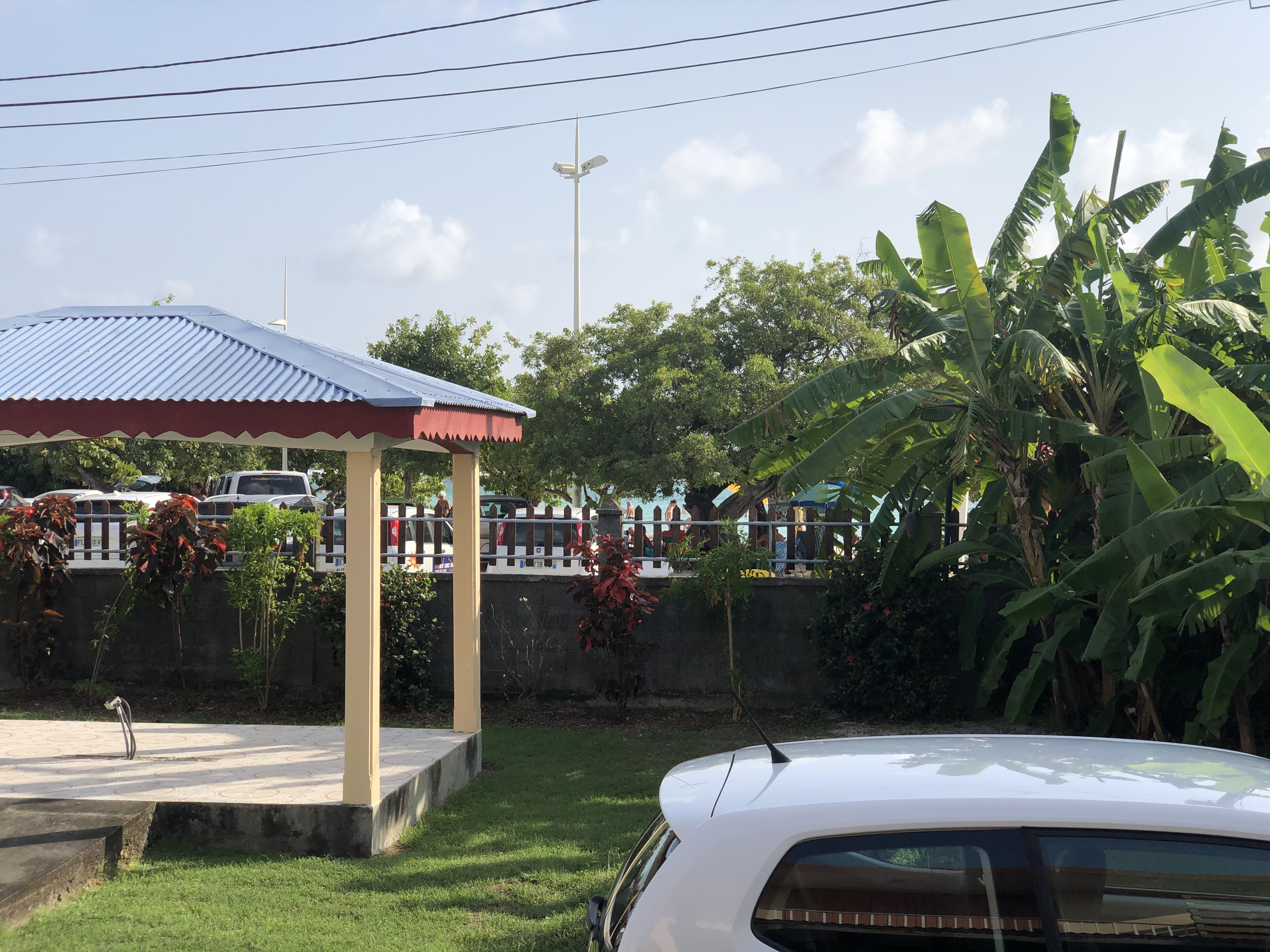 รูปถ่าย กวาเดอลูป(Guadeloupe) แซ็งตาน(Sainte Anne) 2021-02 127