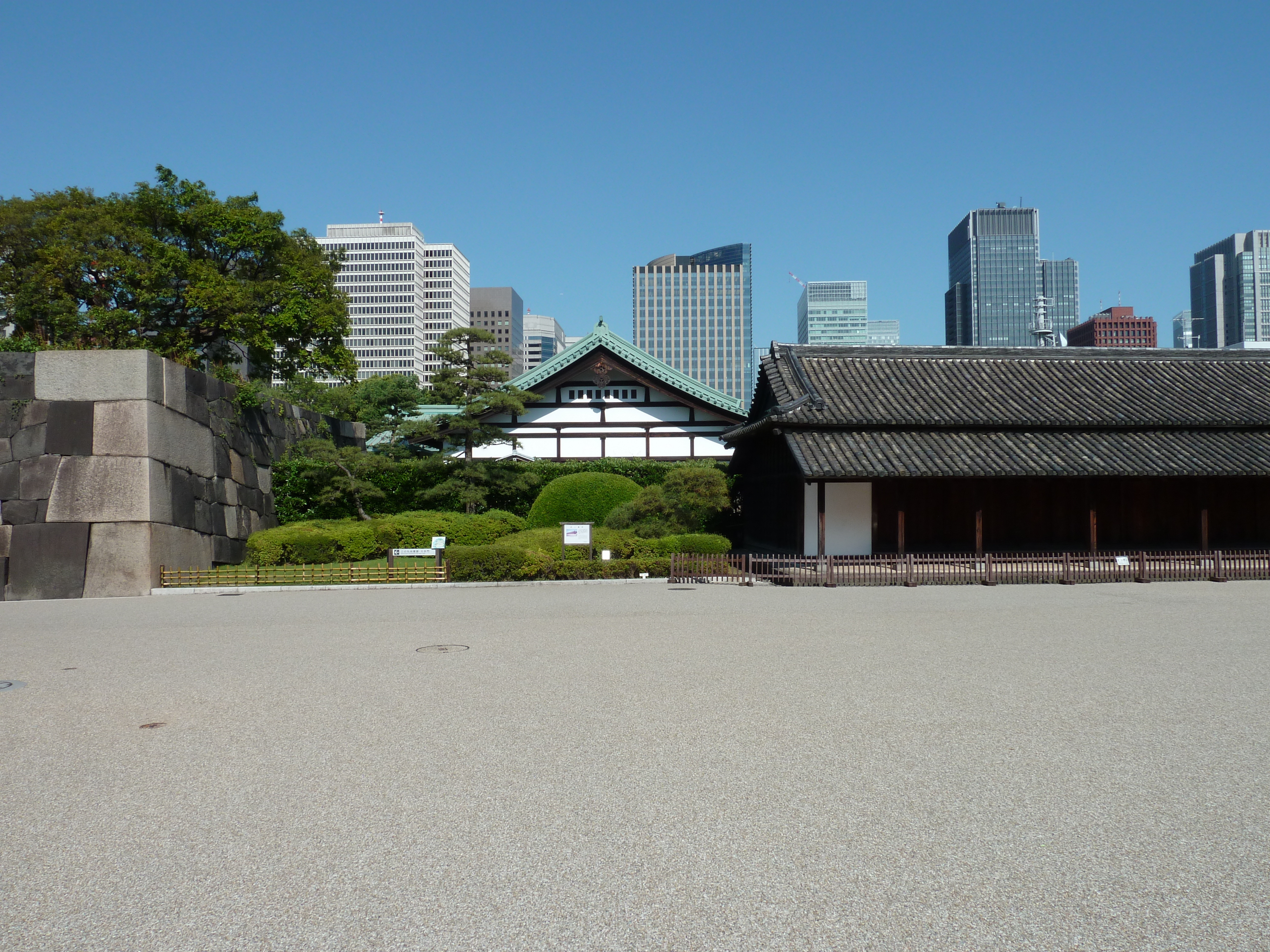 รูปถ่าย ญี่ปุ่น(Japan) โตเกียว(Tokyo) พระราชวังหลวง(Imperial Palace) 2010-06 68