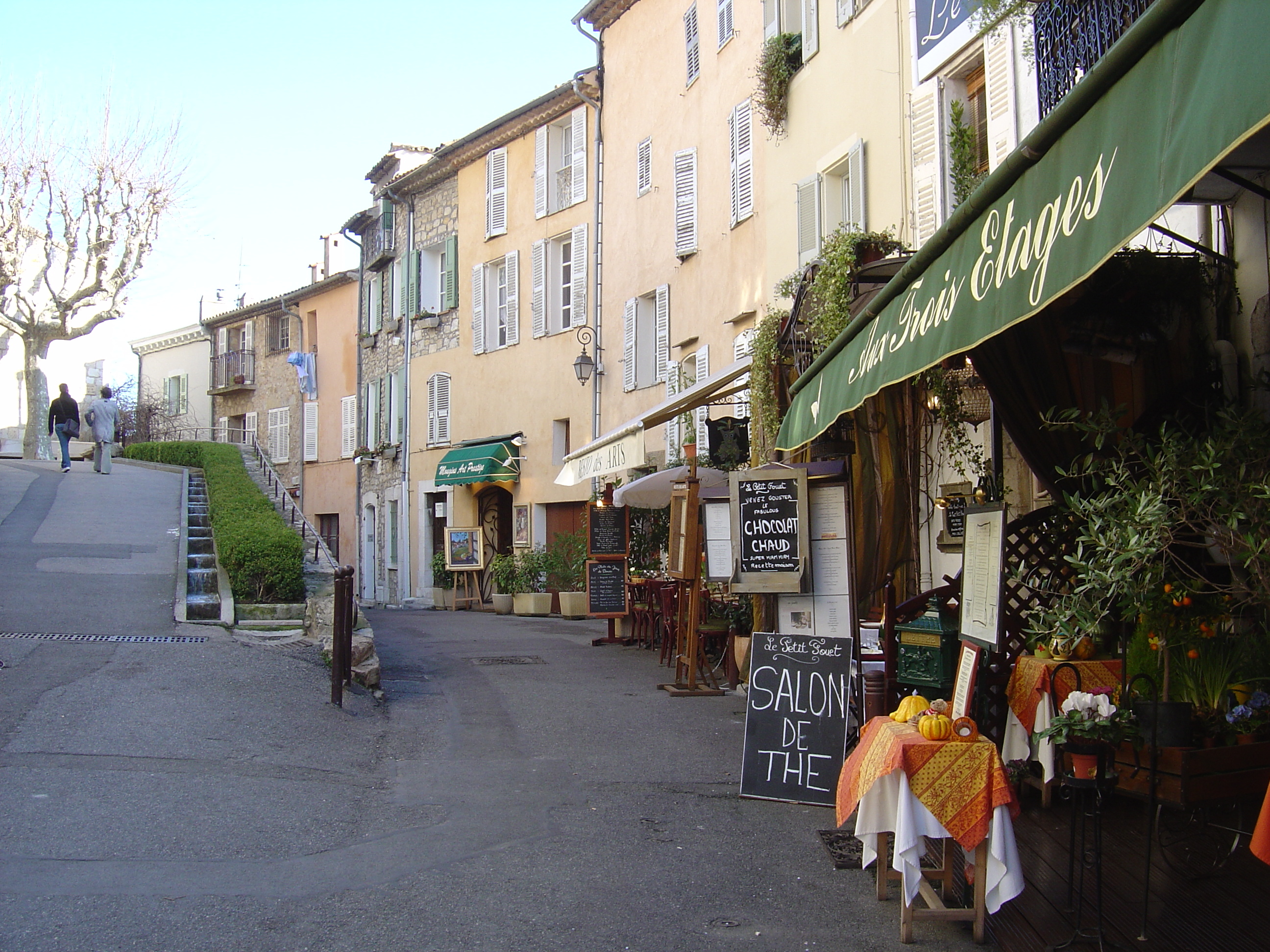 รูปถ่าย ฝรั่งเศส(France) มูแก็งส์(Mougins) 2006-02 20