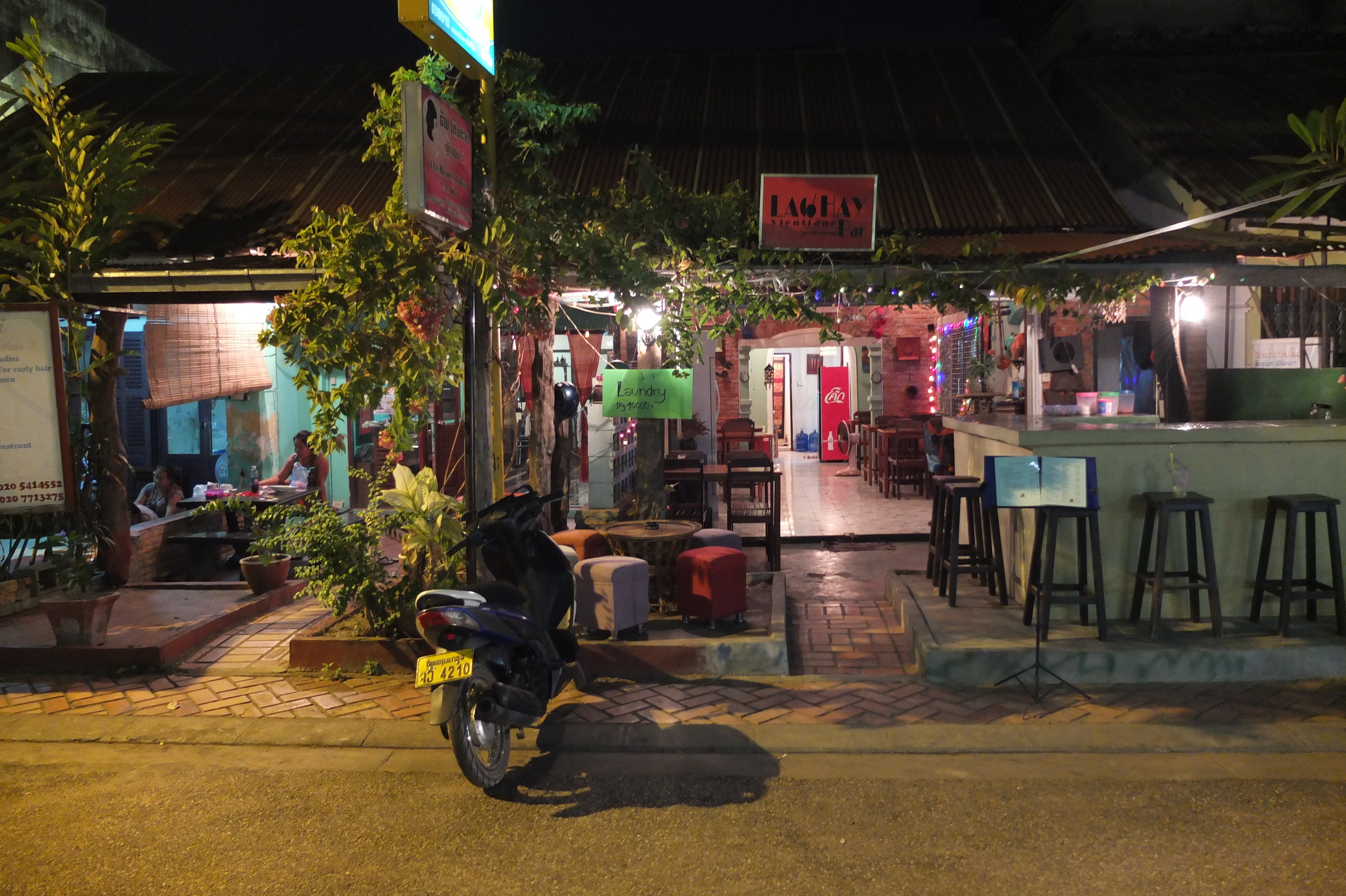 รูปถ่าย ลาว(Laos) เวียงจันทน์(Vientiane) 2012-12 338