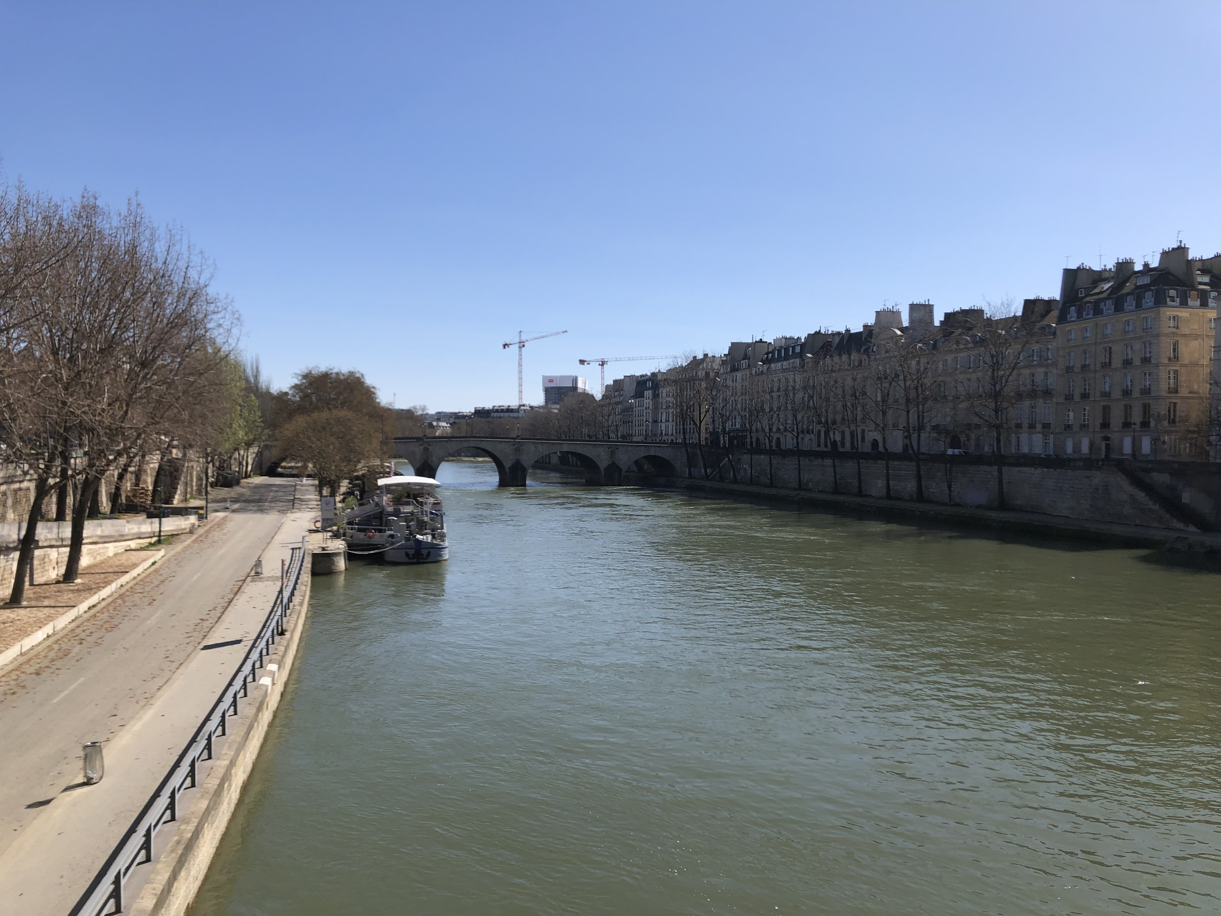 รูปถ่าย ฝรั่งเศส(France) ปารีสช่วงล็อกดาวน์(Paris lockdown) 2020-03 193