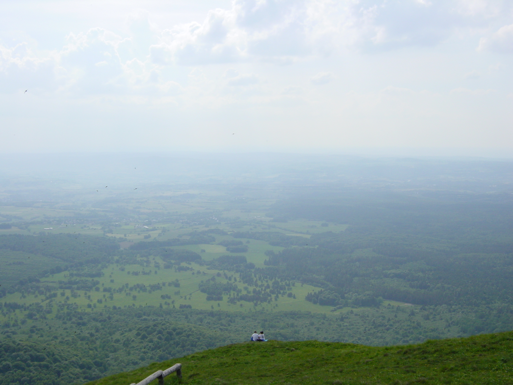 รูปถ่าย ฝรั่งเศส(France) ภูเขาปุย-เดอ-โดม(Puy de Dome) 2003-05 13