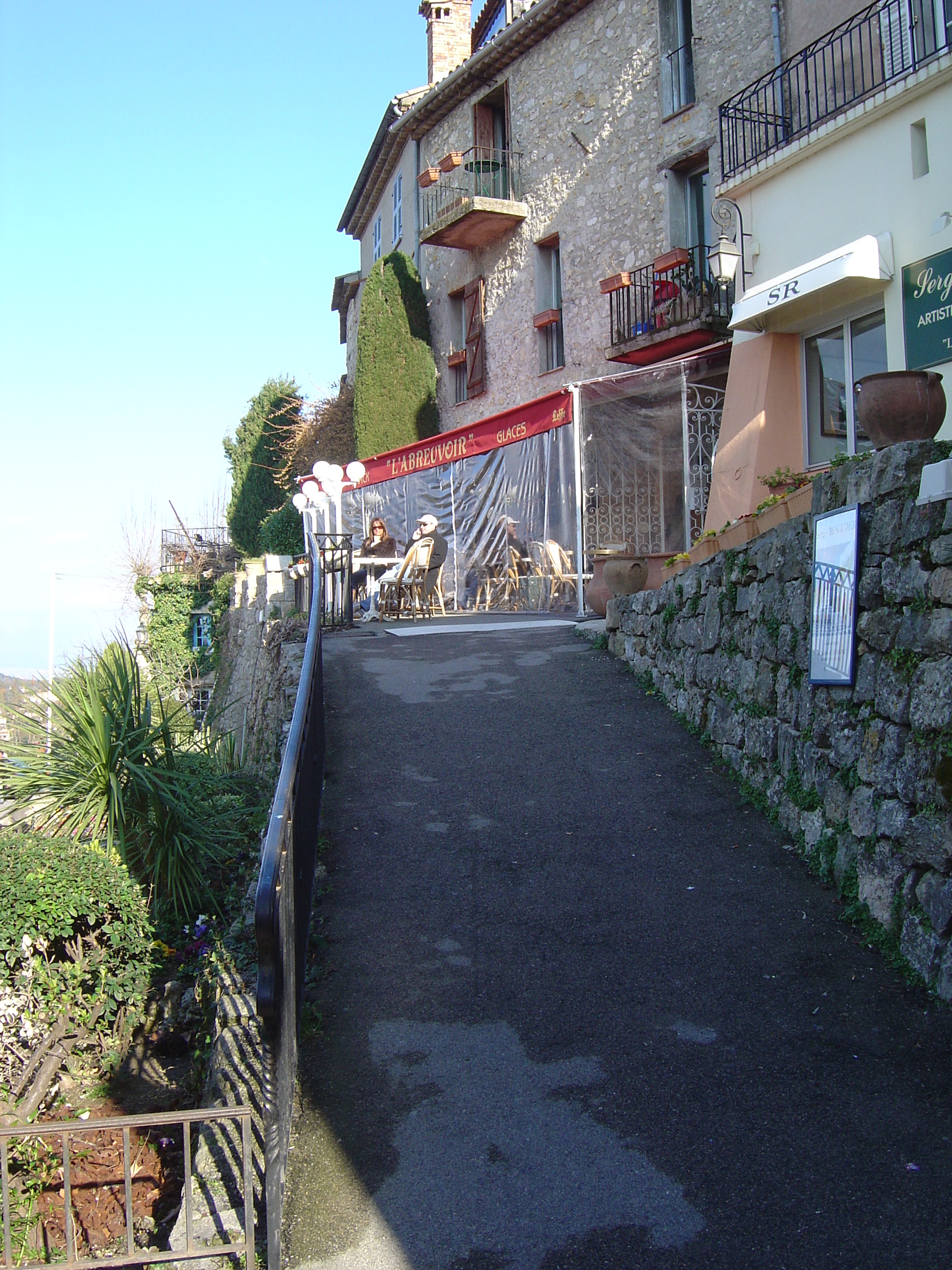 รูปถ่าย ฝรั่งเศส(France) มูแก็งส์(Mougins) 2006-02 21
