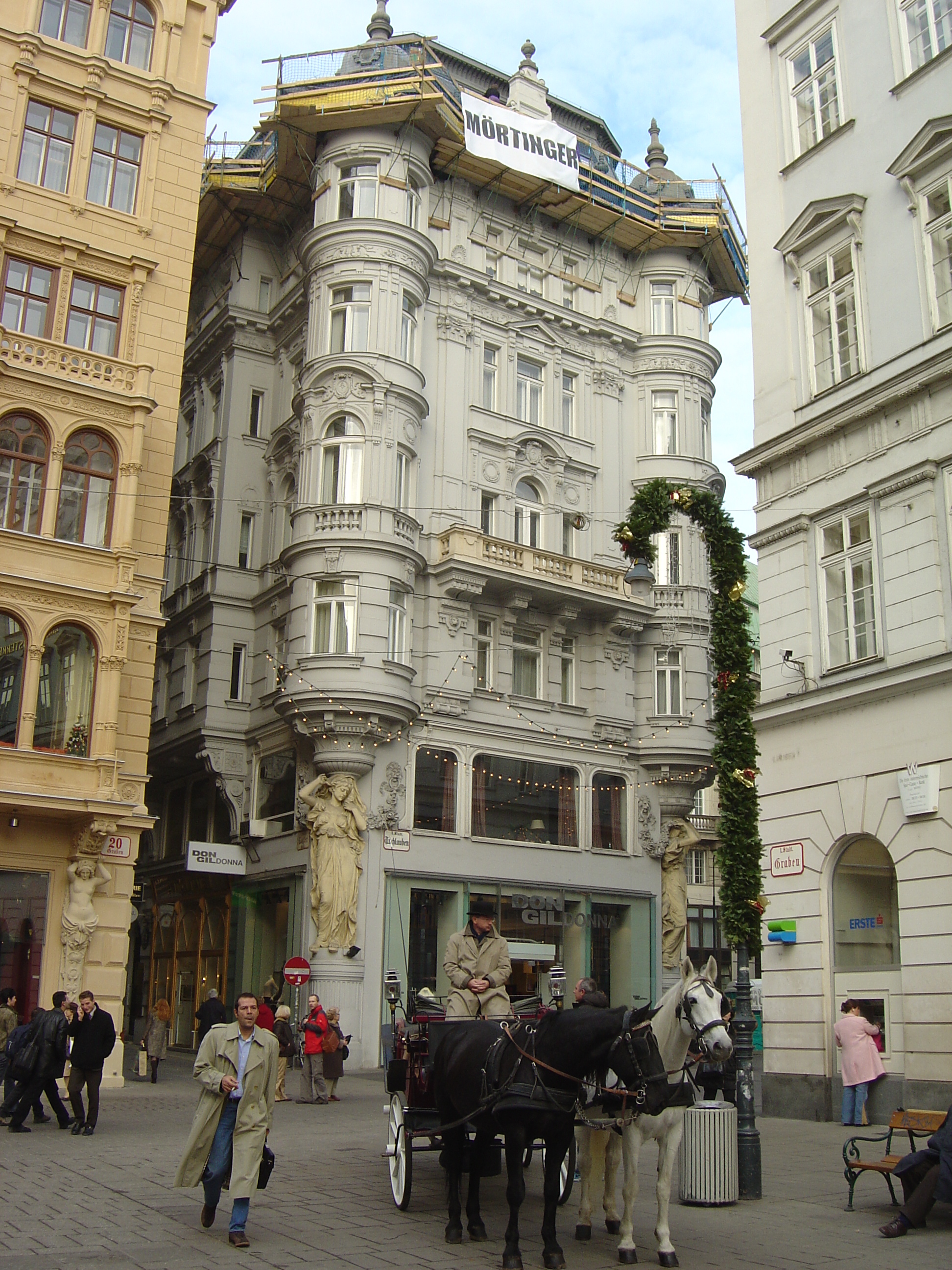รูปถ่าย ออสเตรีย(Austria) เวียนนา(Vienna) 2004-11 100