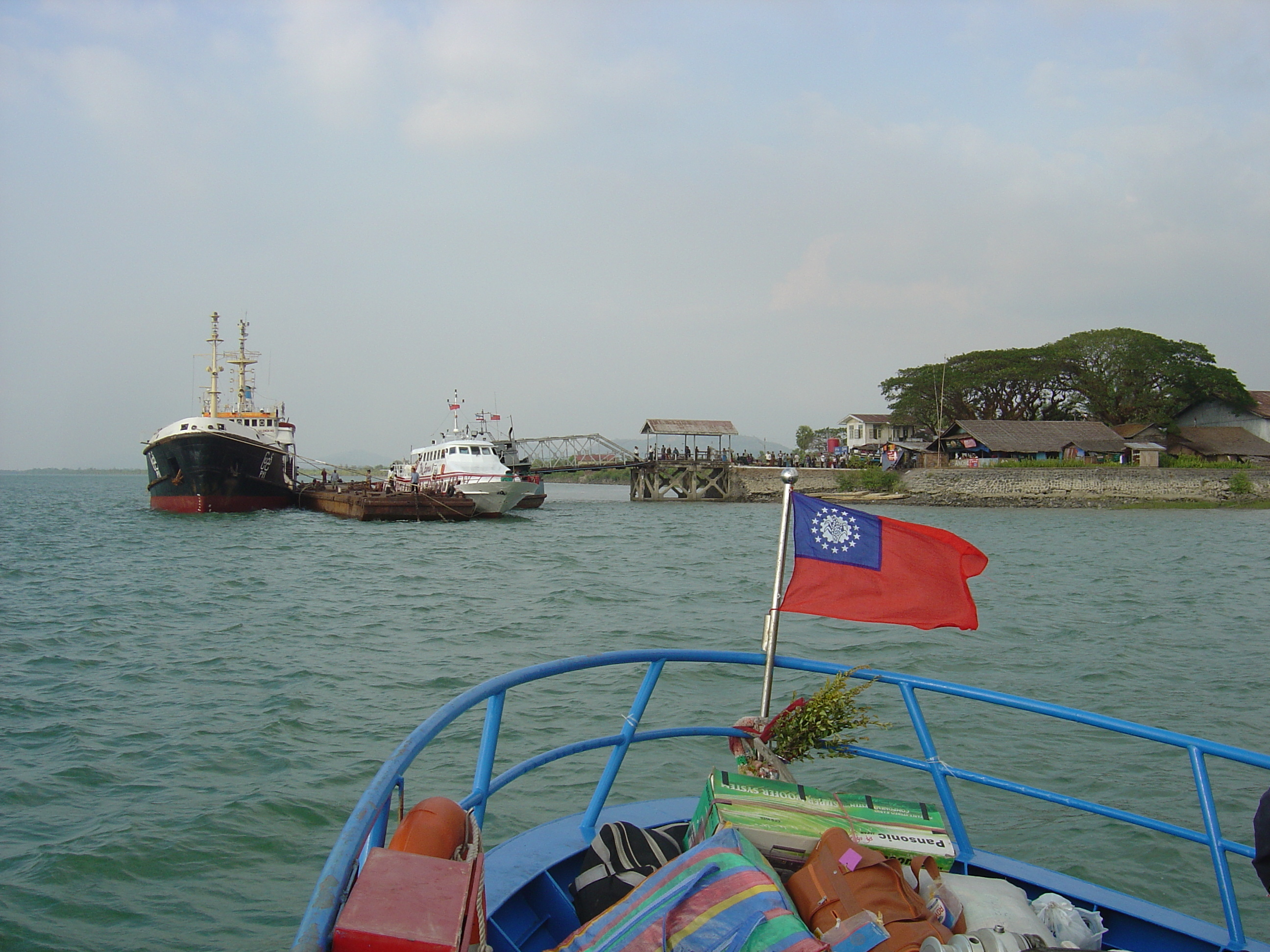 รูปถ่าย พม่า(Myanmar) จากมะริดไปทวาย(From Myeik to Dawei) 2005-01 4