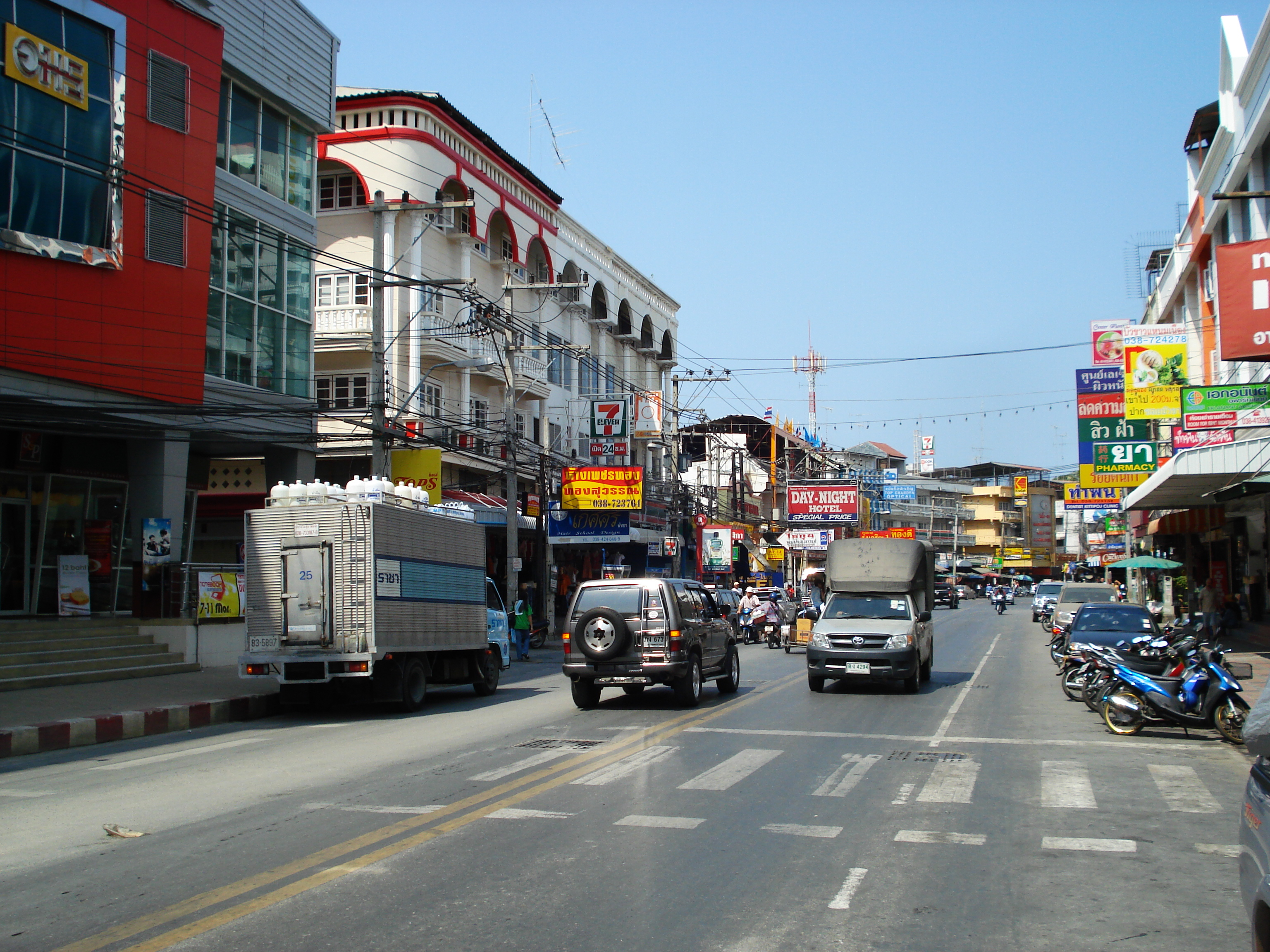 รูปถ่าย ไทย(Thailand) พัทยา(Pattaya) ถนนพัทยาใต้(Pattaya Tai Road) 2007-03 8