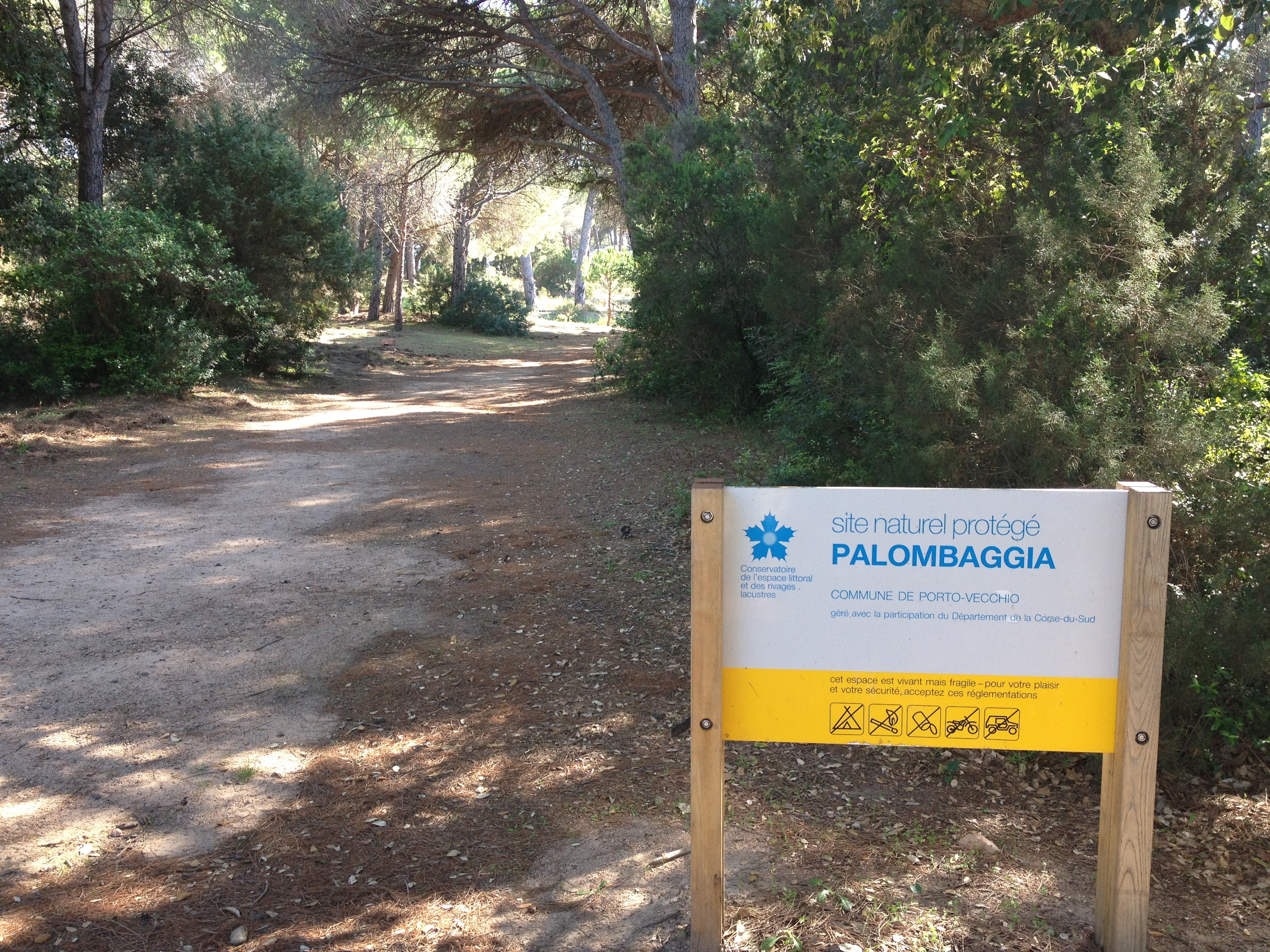 รูปถ่าย ฝรั่งเศส(France) คอร์สิคา(Corsica) ปาลอมบัจจา(Palombaggia) 2012-09 21