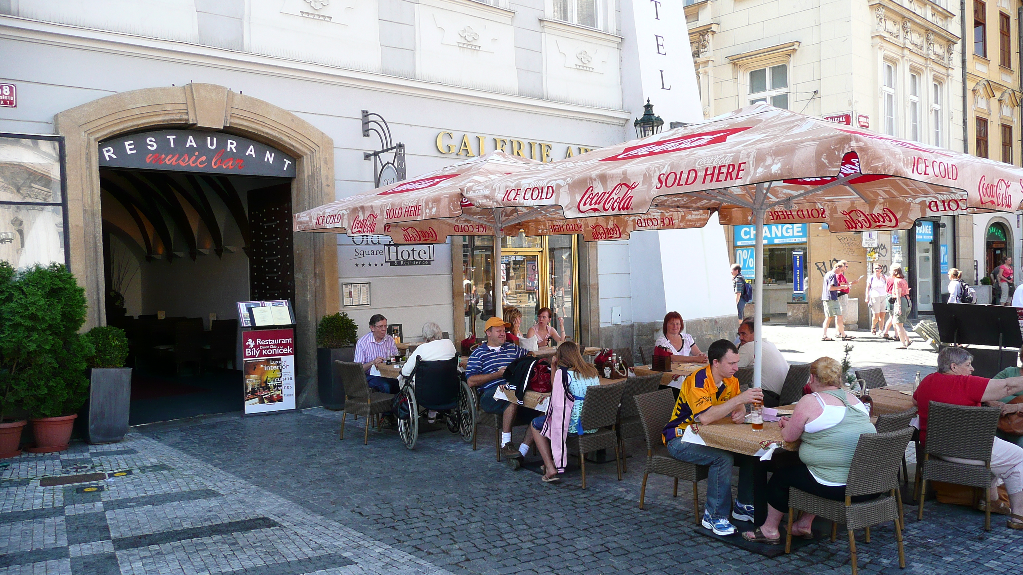 รูปถ่าย สาธารณรัฐเช็ก(Czech Republic) ปราก(Prague) จัตุรัสเมืองเก่าปราก(Staromestske namesti) 2007-07 71