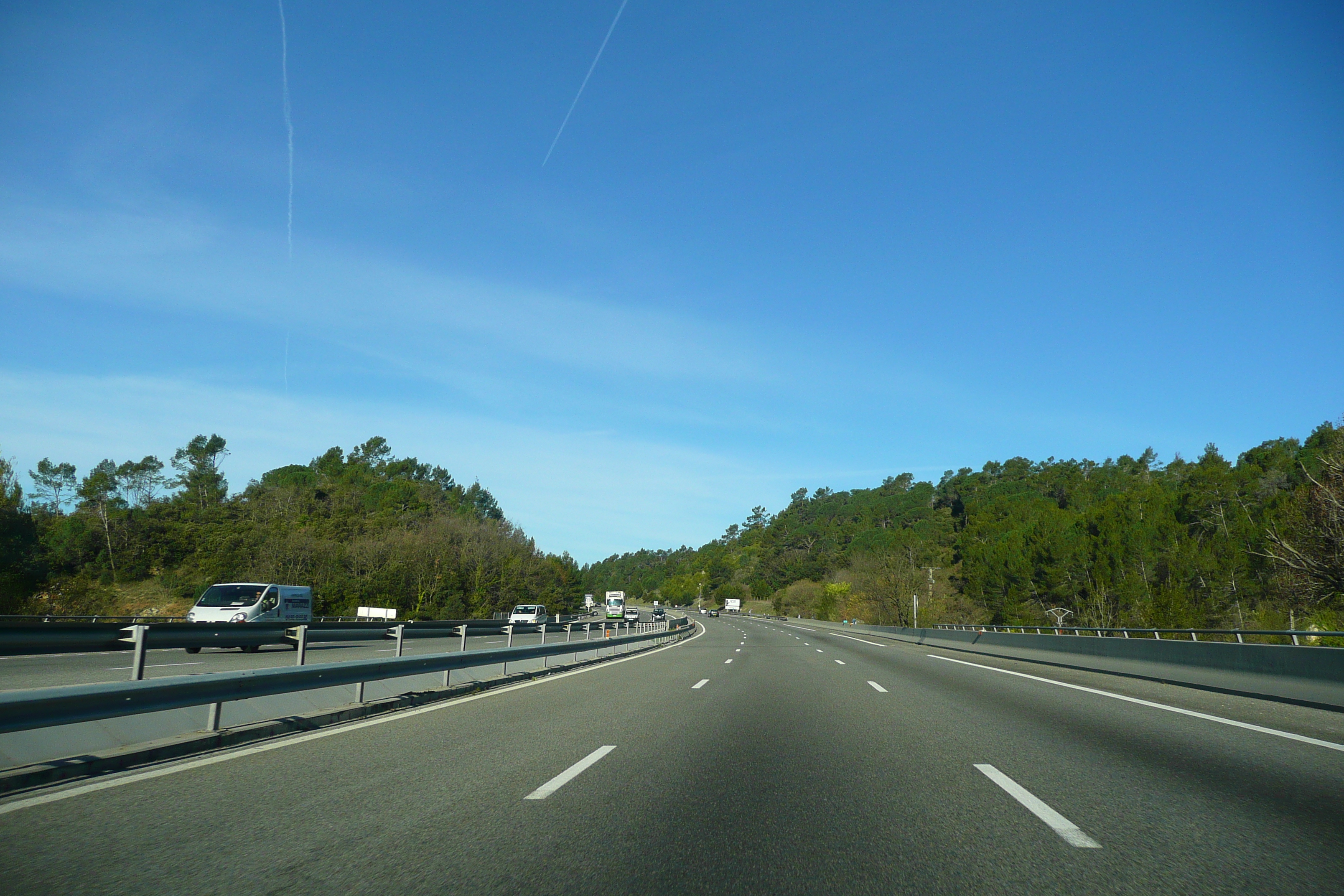 รูปถ่าย ฝรั่งเศส(France) เฟรนช์ริวิเอรา(French Riviera) ถนนจากเลอลุกไปแอ็กซ์(Le Luc to Aix Road) 2008-04 74