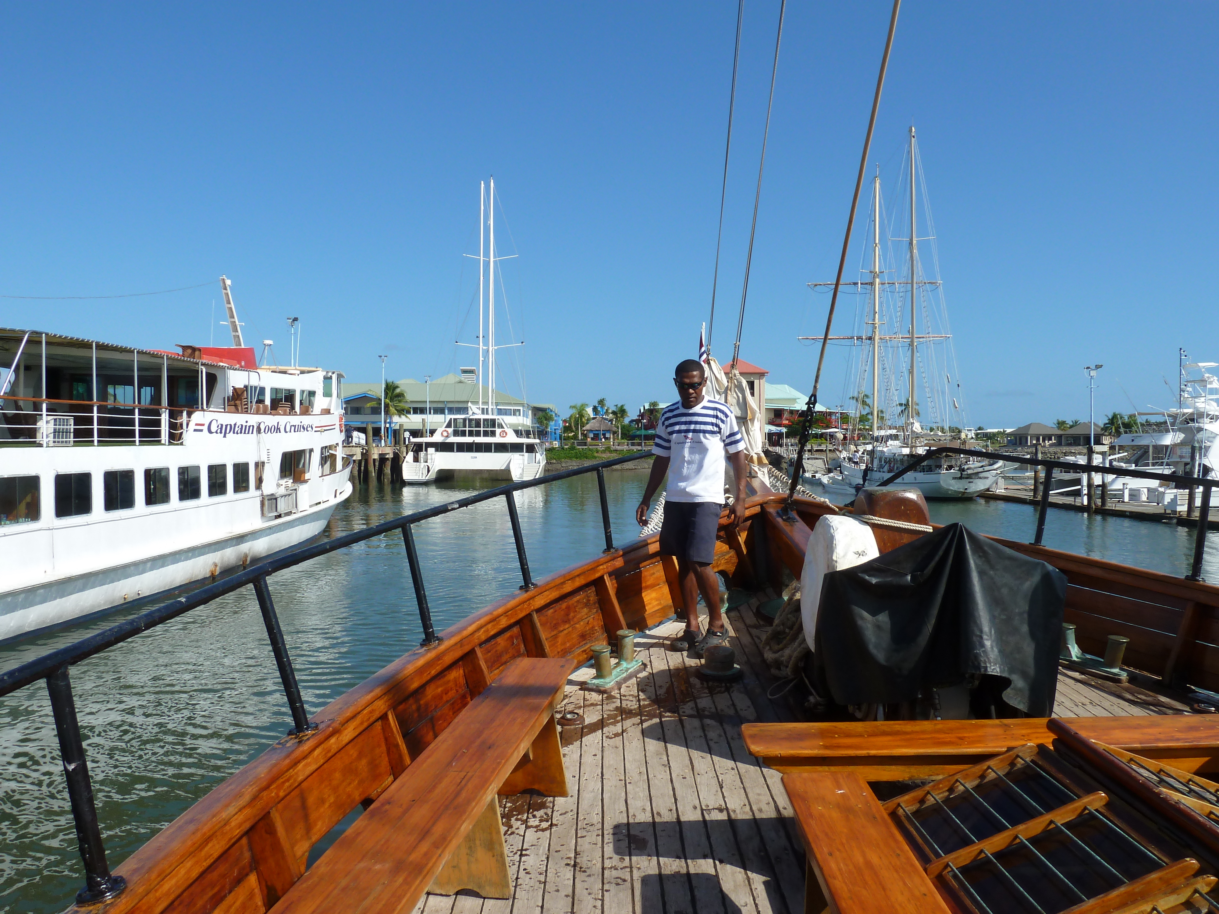 รูปถ่าย ฟิจิ(Fiji) ท่าเรือเดนาเรา(Port Denarau) 2010-05 84
