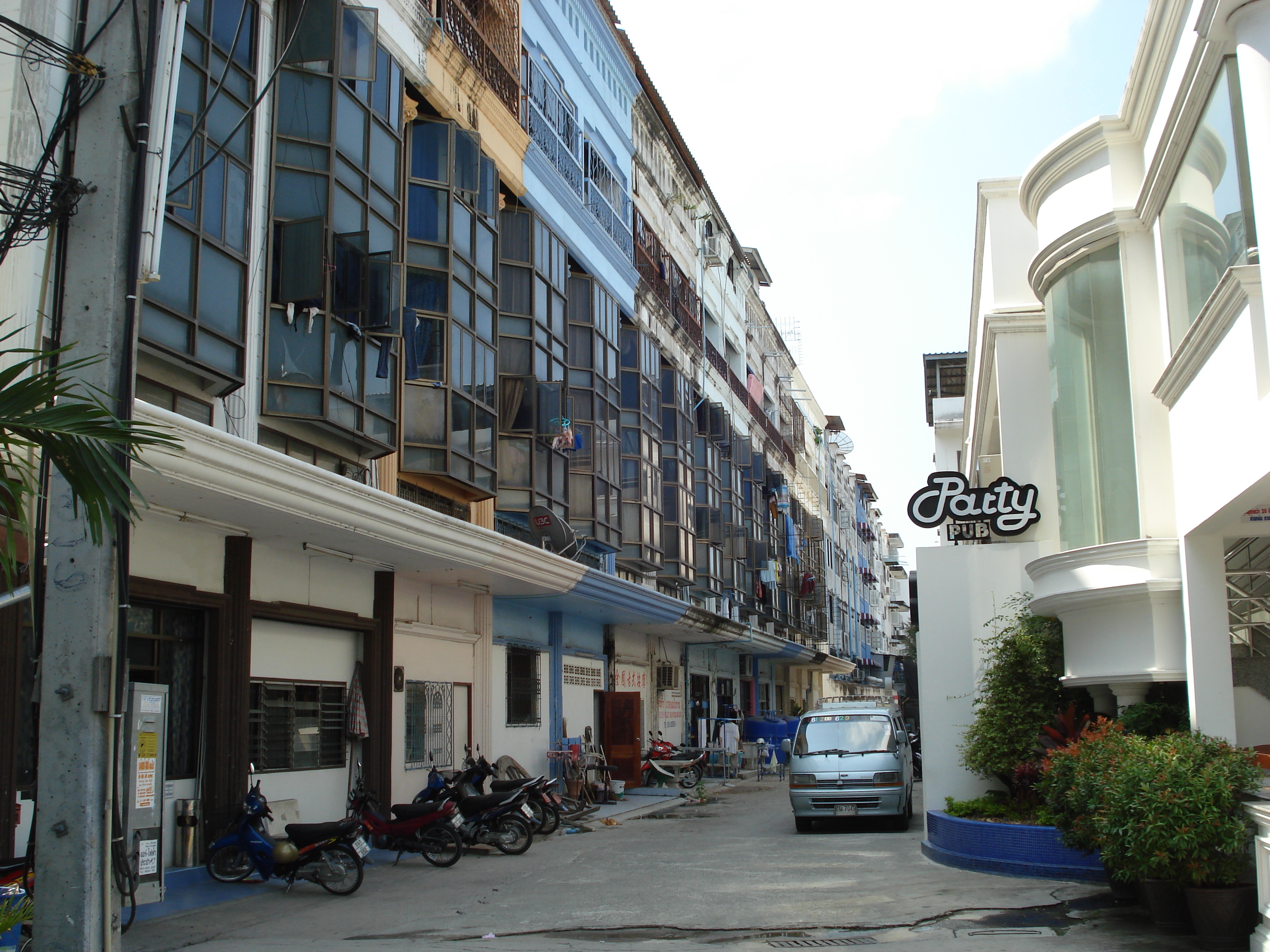รูปถ่าย ไทย(Thailand) พัทยา(Pattaya) ถนนพัทยาใต้(Pattaya Tai Road) 2007-03 96