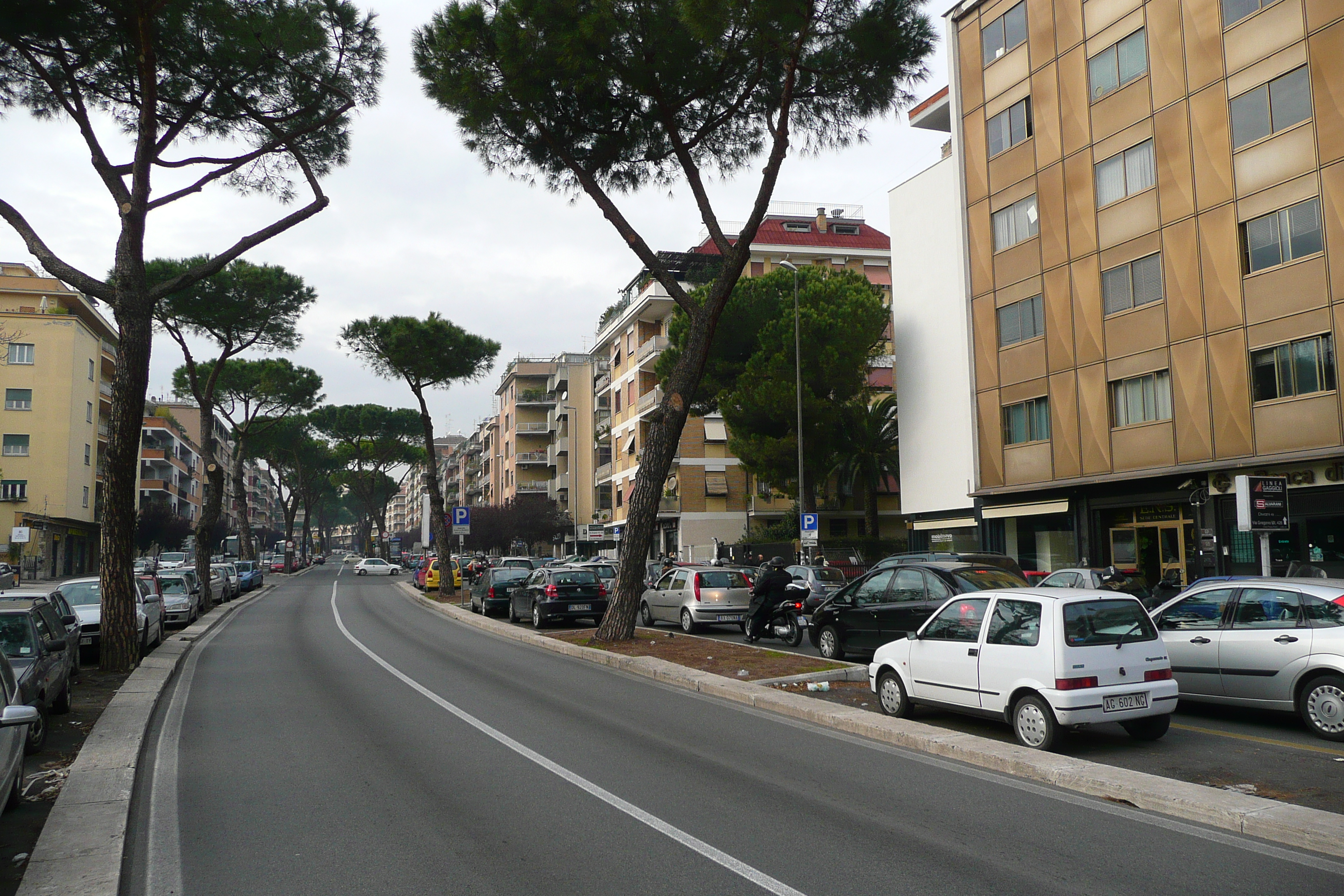รูปถ่าย อิตาลี(Italy) โรม(Rome) ถนนเกรโกรีโอที่ 7(Via Gregorio VII) 2007-11 17