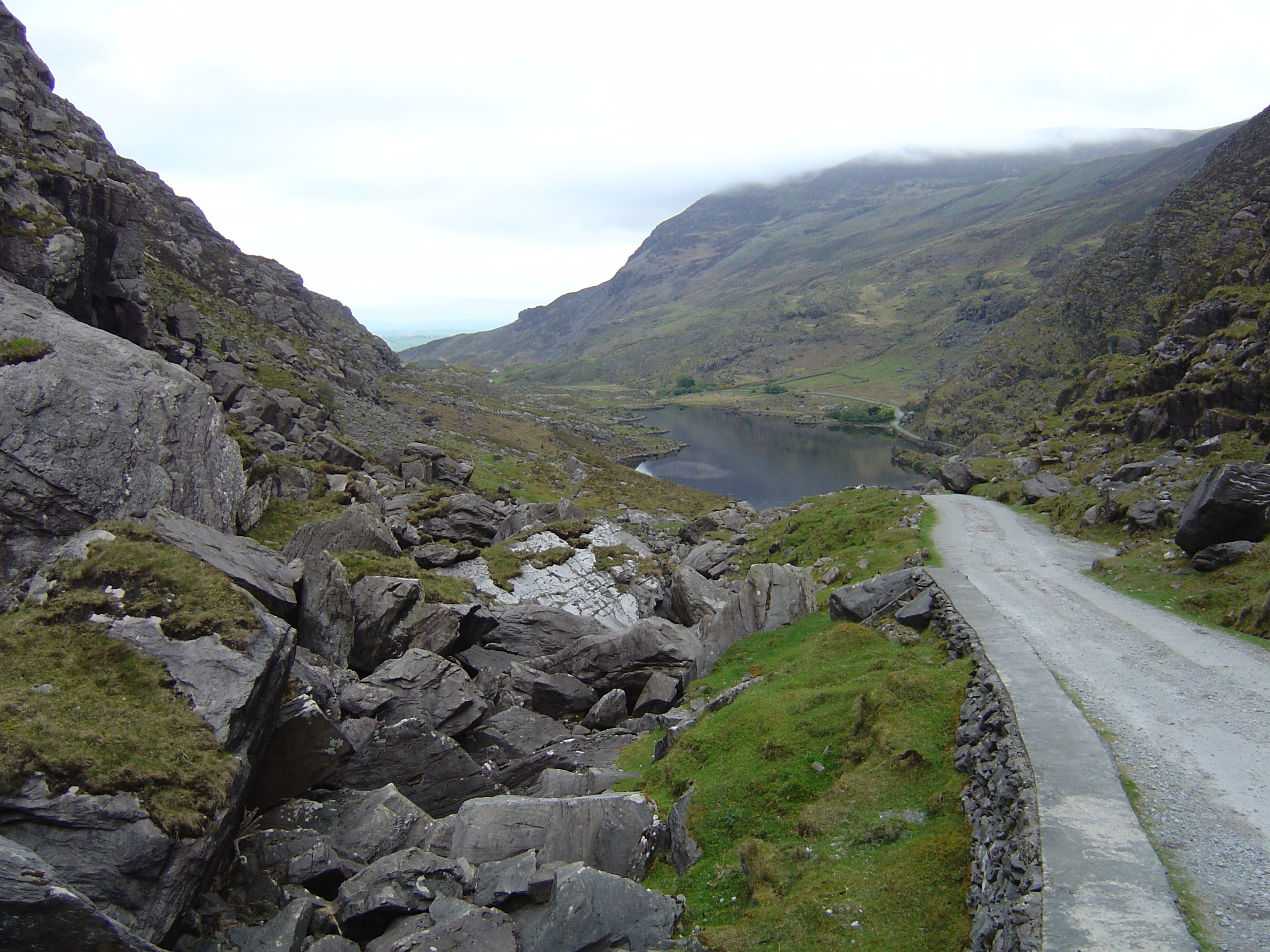 รูปถ่าย ไอร์แลนด์(Ireland) เคอร์รี่(Kerry) ช่องเขาดันโล(Gap of Dunloe) 2004-05 8
