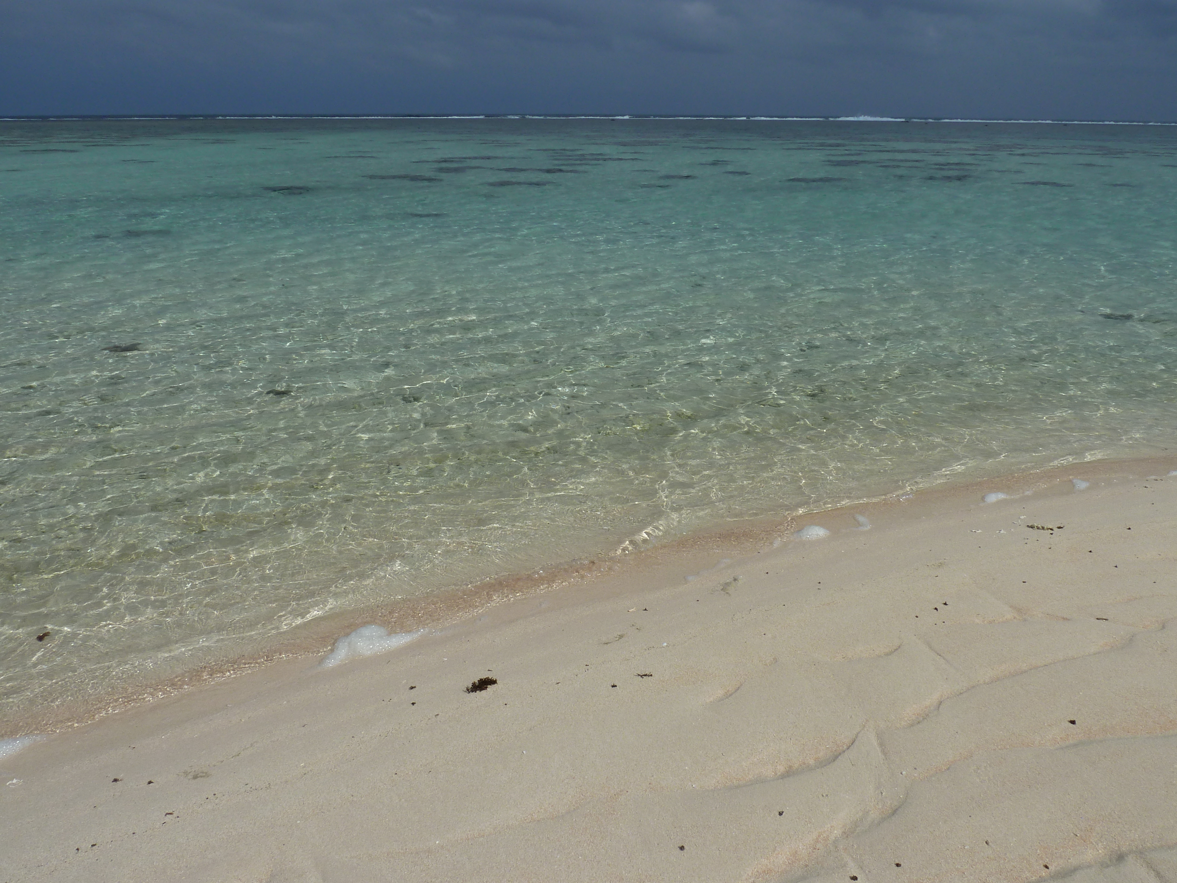 รูปถ่าย ฟิจิ(Fiji) ถนนจากนาดีไปนาตาโดลา(Nadi to Natadola road) 2010-05 34