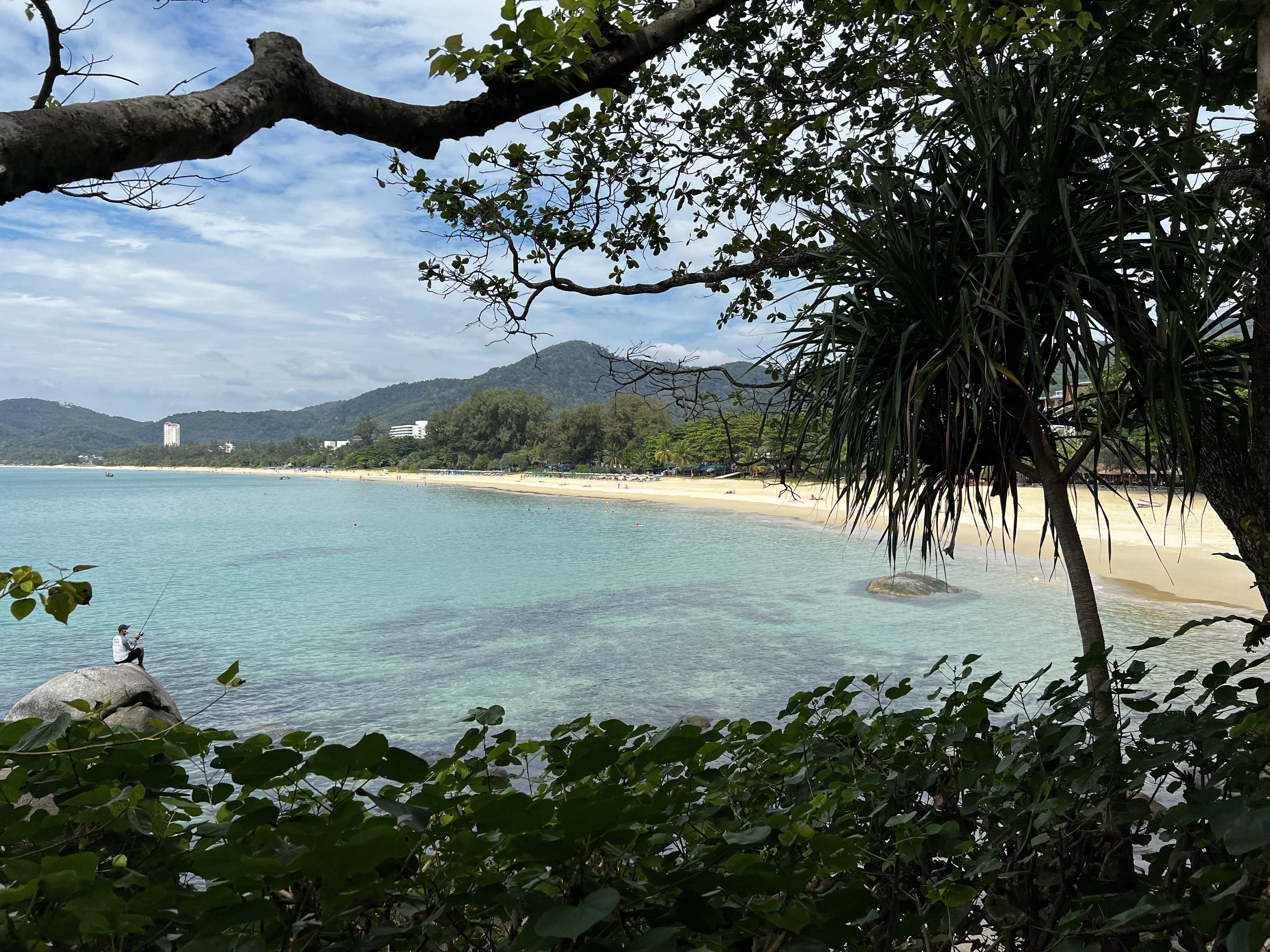 รูปถ่าย ไทย(Thailand) ภูเก็ต(Phuket) หาดกะรน(Karon Beach) ร้านอาหารออนเดอะร็อก(On the rock Restaurant) 2021-12 55