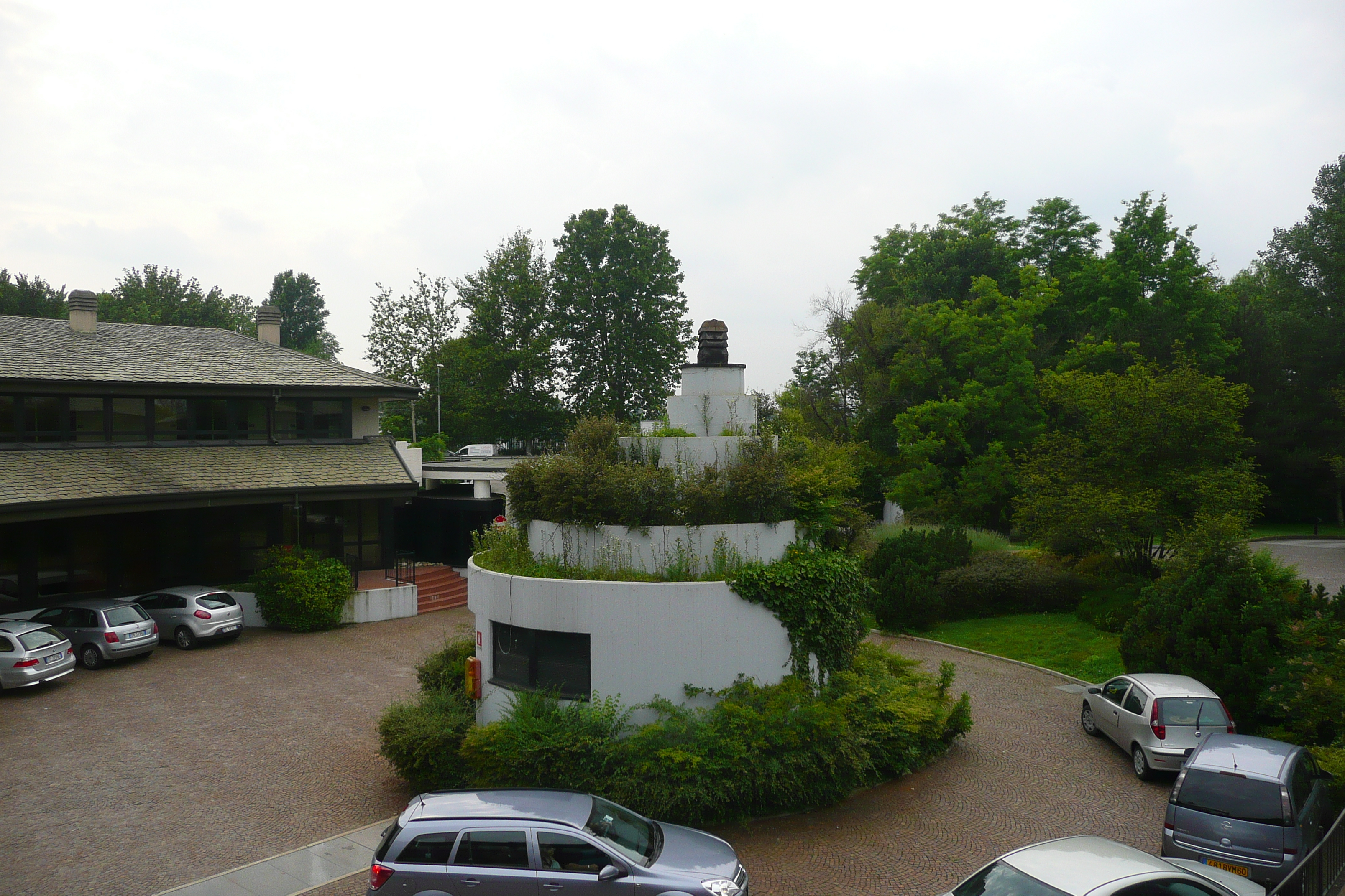 รูปถ่าย อิตาลี(Italy) มิลาน(Milan) โรงแรมคันทรีบอร์โรเมโอ(Country Hotel Borromeo) 2008-06 48