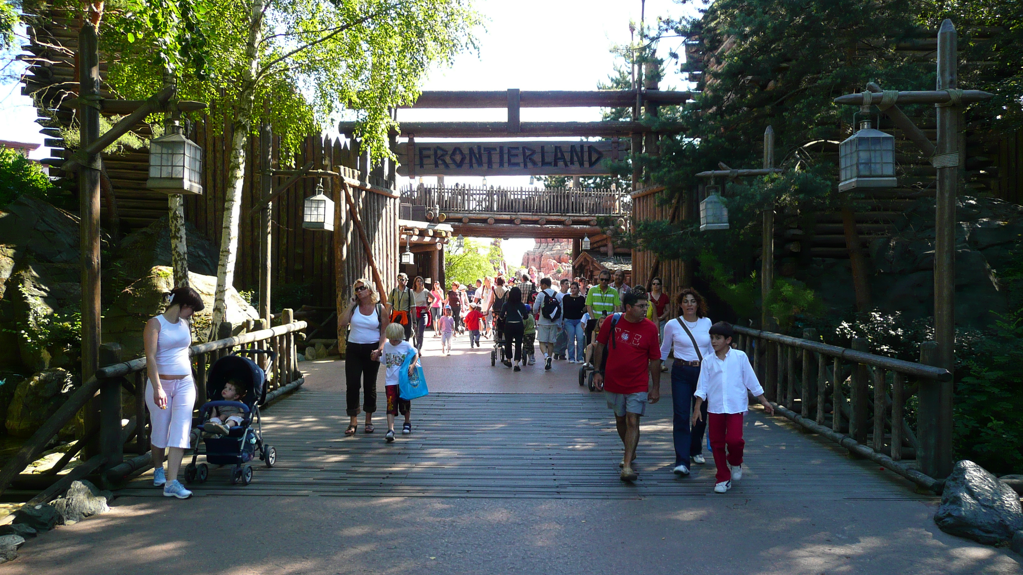 รูปถ่าย ฝรั่งเศส(France) ดิสนีย์แลนด์ปารีส(Disneyland Paris) ตำนานแห่งแดนตะวันตก(Legends of the wild west) 2007-07 1