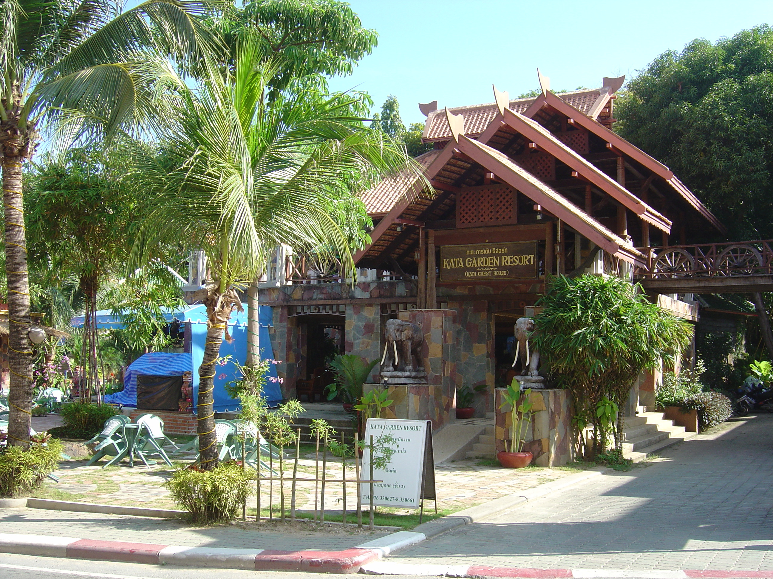 รูปถ่าย ไทย(Thailand) ภูเก็ต(Phuket) กะตะกะรน(Kata Karon) 2005-12 20